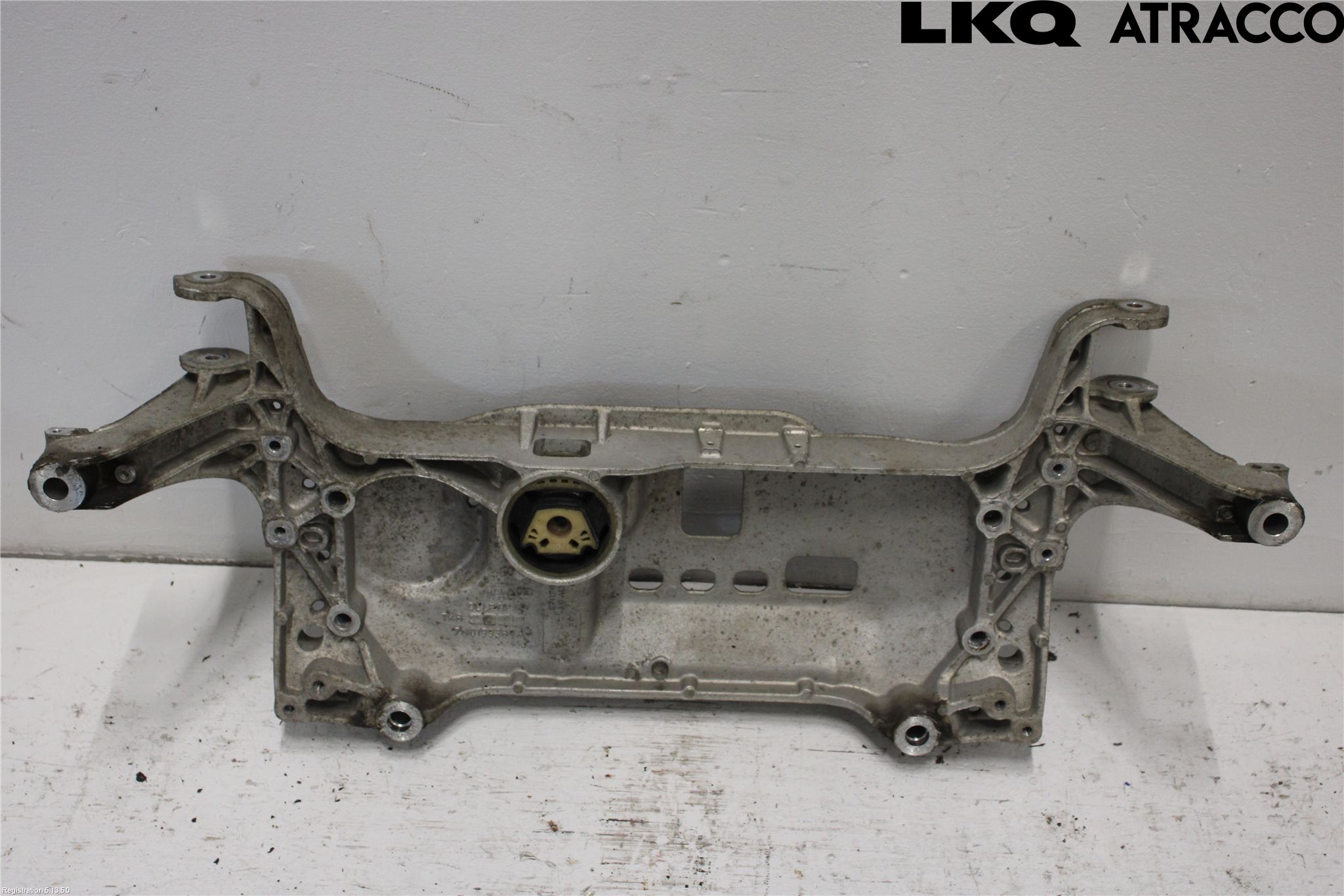 Seat ALHAMBRA 11- Framvagnsbalk