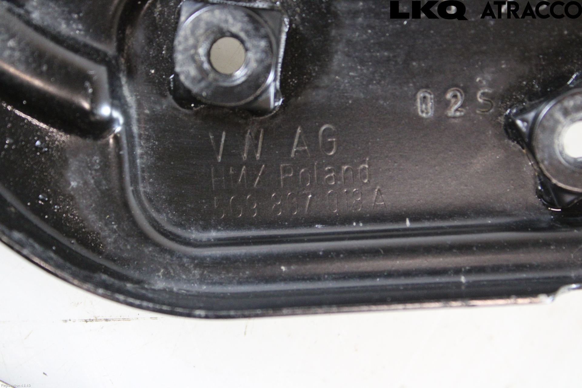 Volkswagen VW GOLF / E-GOLF VIII 20- Stötfångarfäste Bak Hö