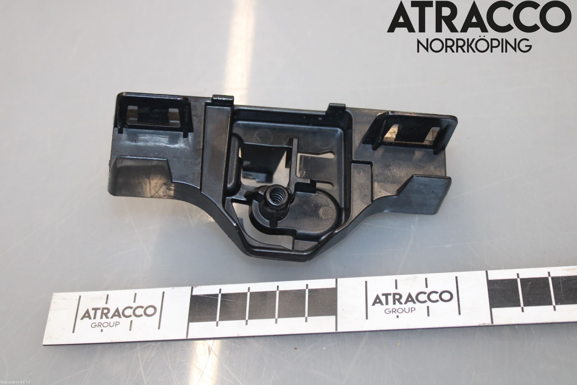 Volvo S90 17->> Stötfångardel Fram Mitt