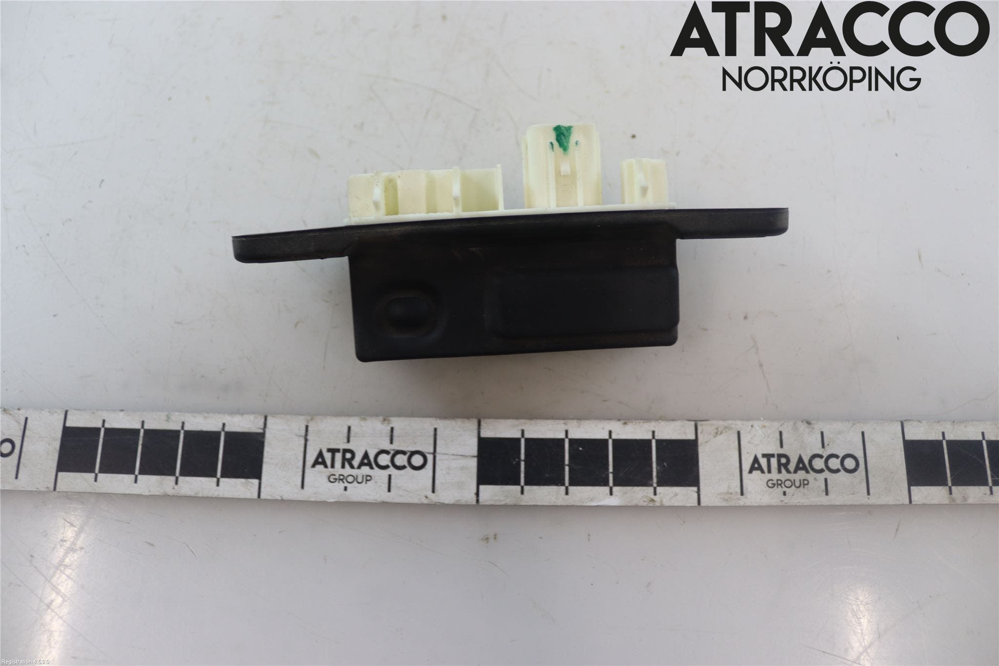 Toyota C-HR 16-23 Bakluckehandtag