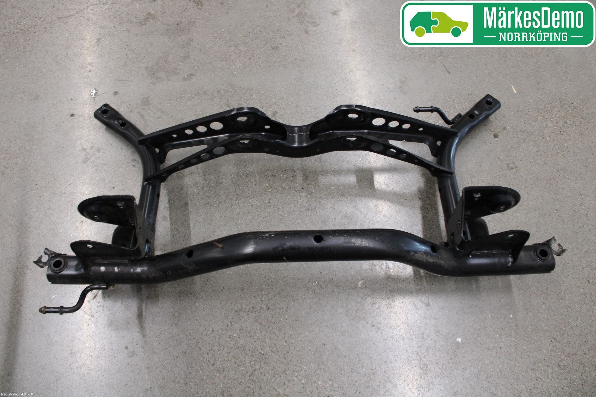 Volkswagen VW TOURAN 16- Bakaxelbalk