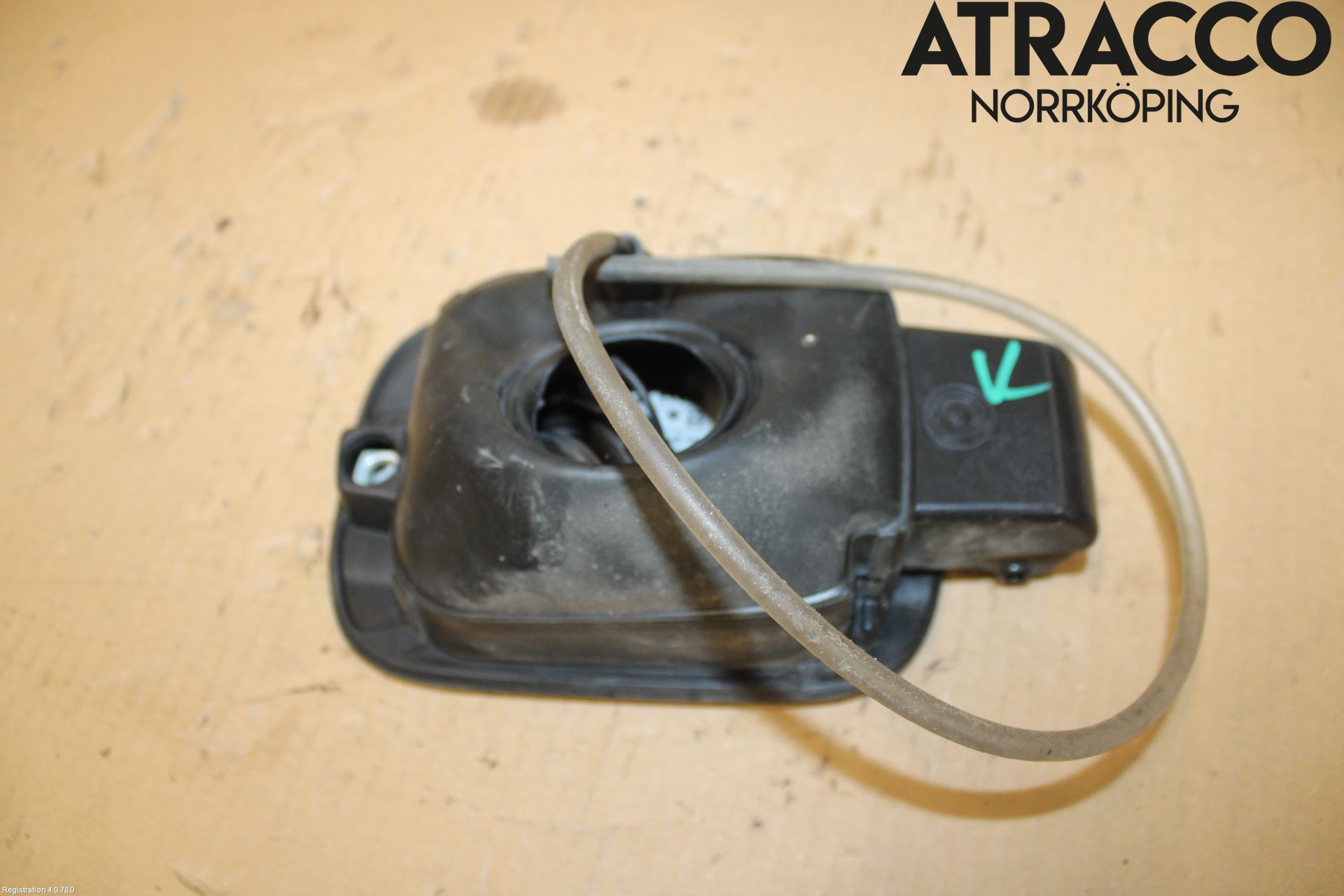 Volkswagen VW GOLF VI 09-13 Tanklucka