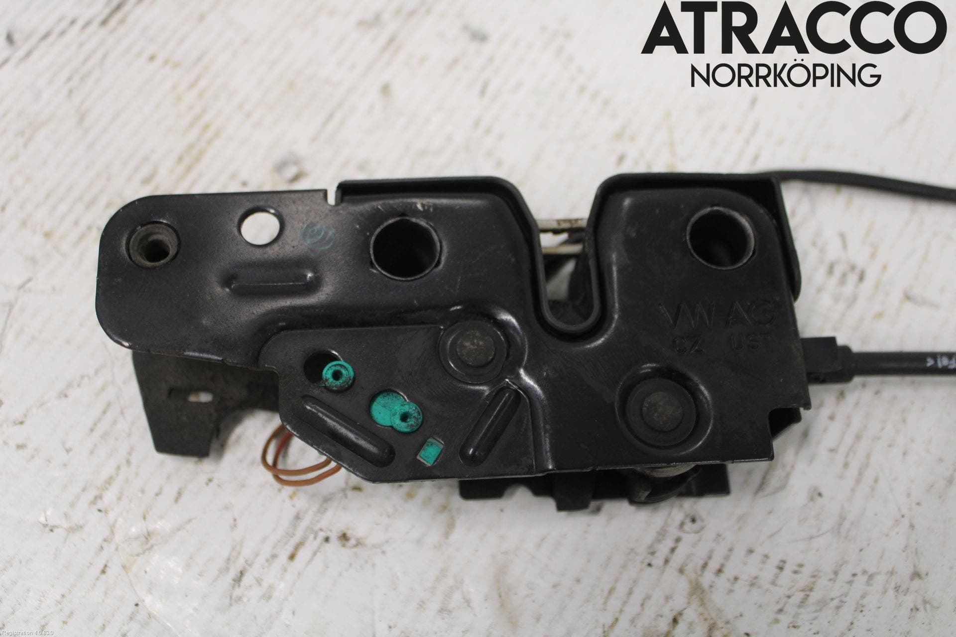 Skoda OCTAVIA (1Z) 05-13 Huvlås