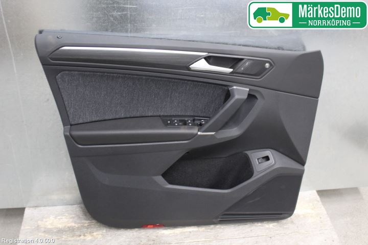 Seat TARRACO 19- Dörrklädsel Vä