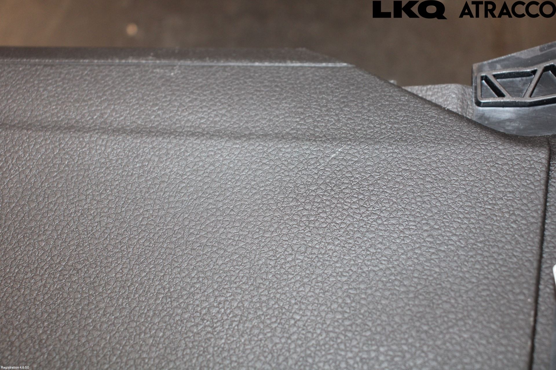 Volkswagen VW CADDY 21- Instrumentkonsoll Mitt