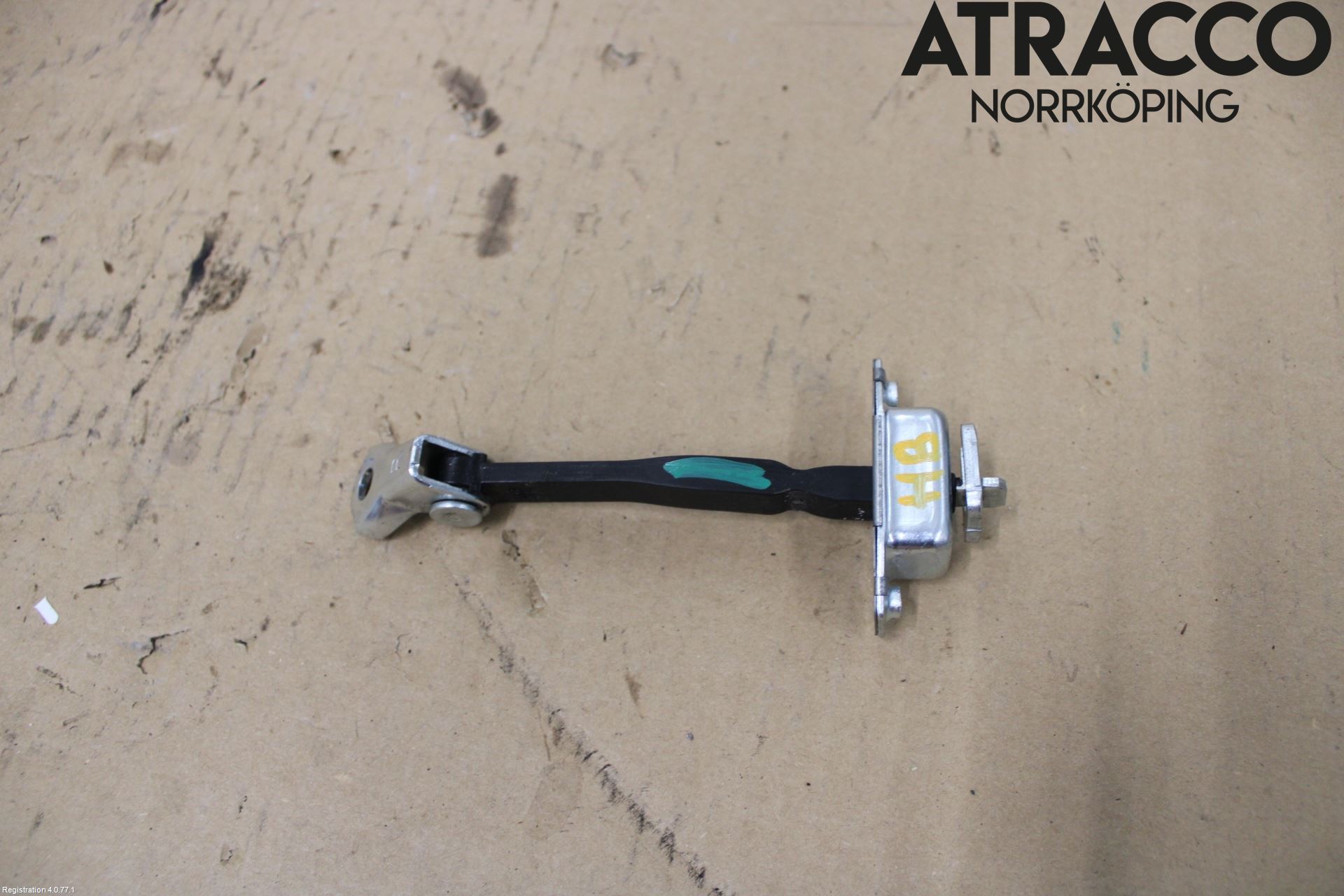 Toyota YARIS XP21 20- Dörrstopp