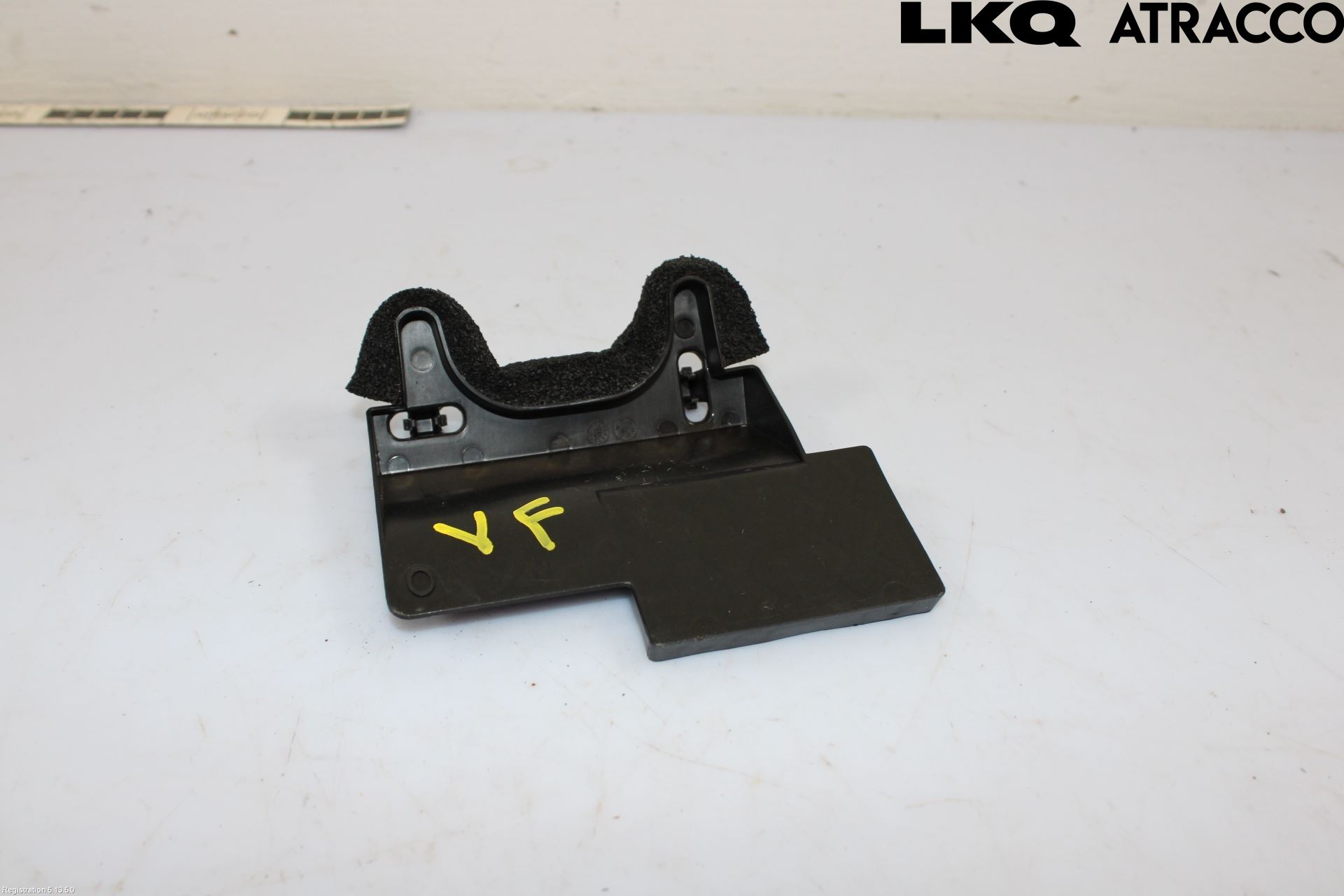 Toyota YARIS XP21 20- Deflektor Plåt-Plast Kylning