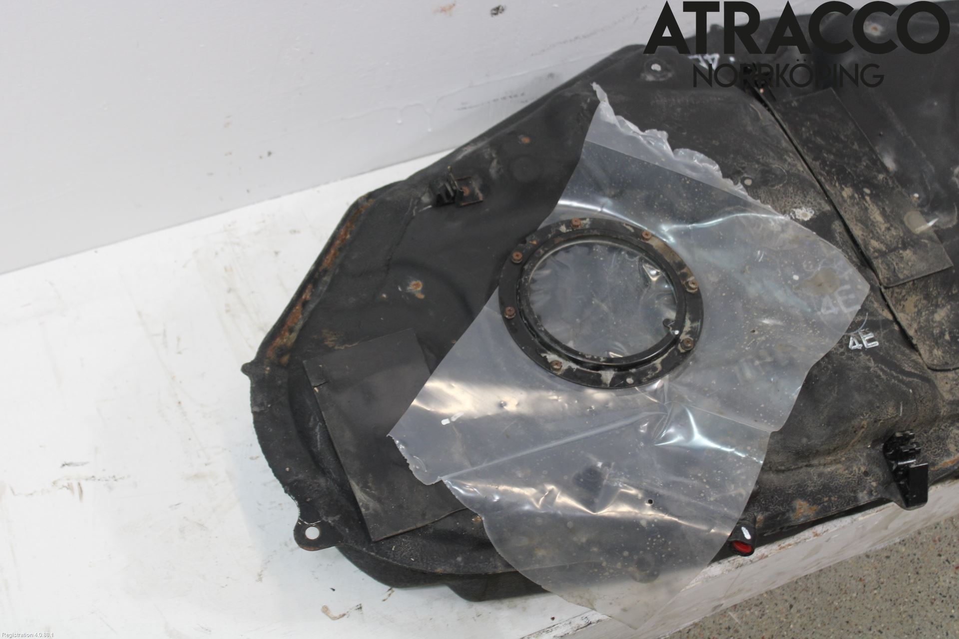 Toyota RAV4 13-18 Bränsletank Insprutning