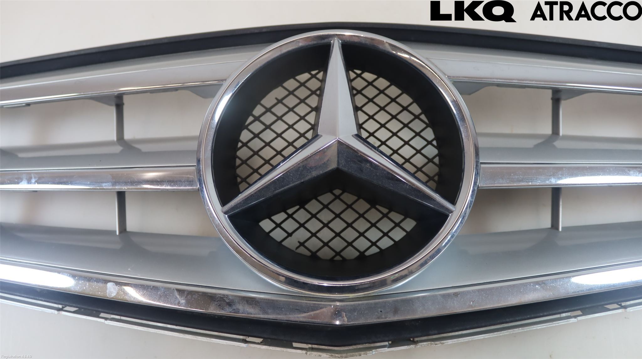 Mercedes-Benz MB C-KLASS (W204) 07-15 Grill Komp