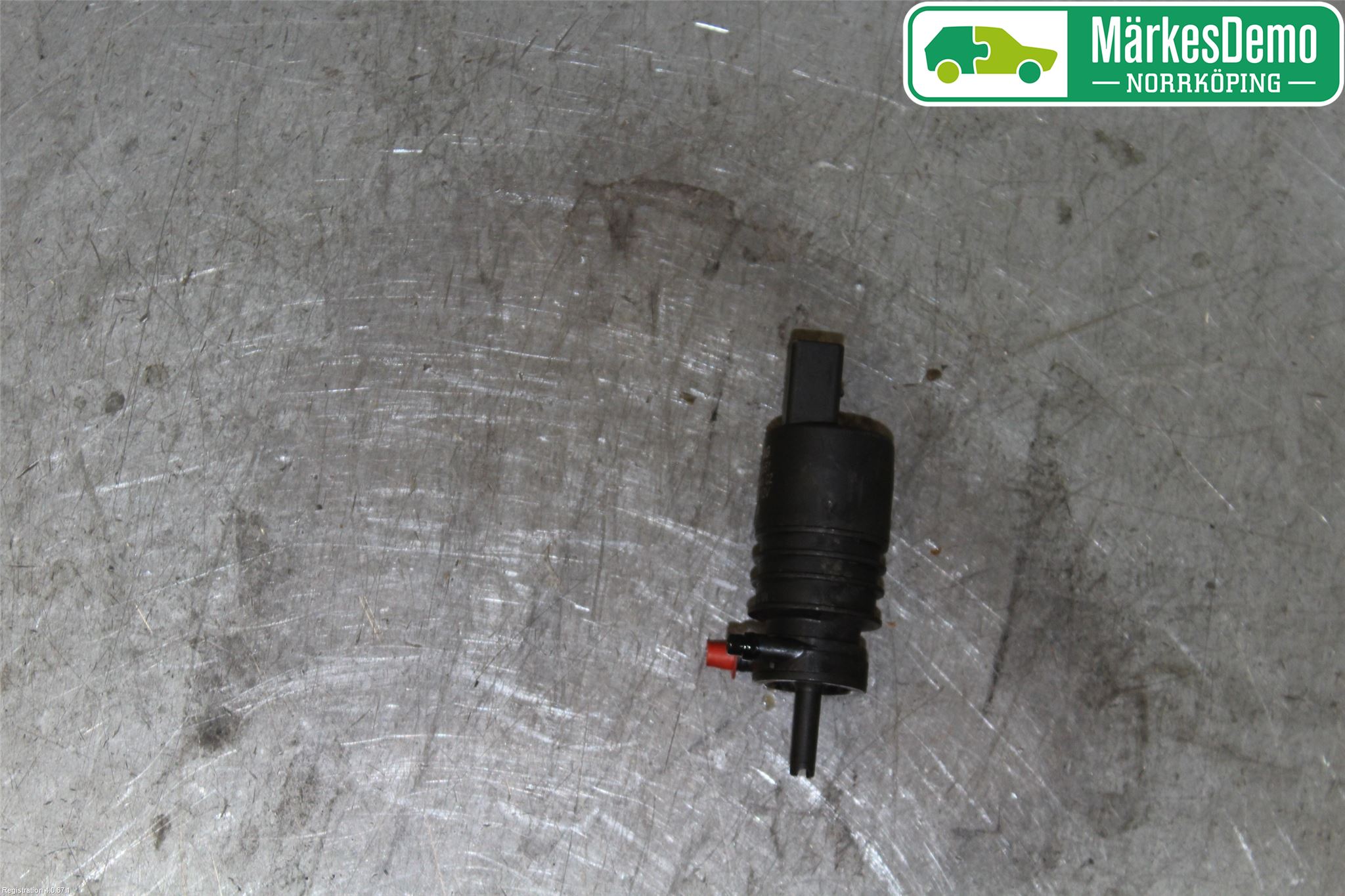 Volkswagen VW PASSAT 05-11 Spolarpump Vindruta