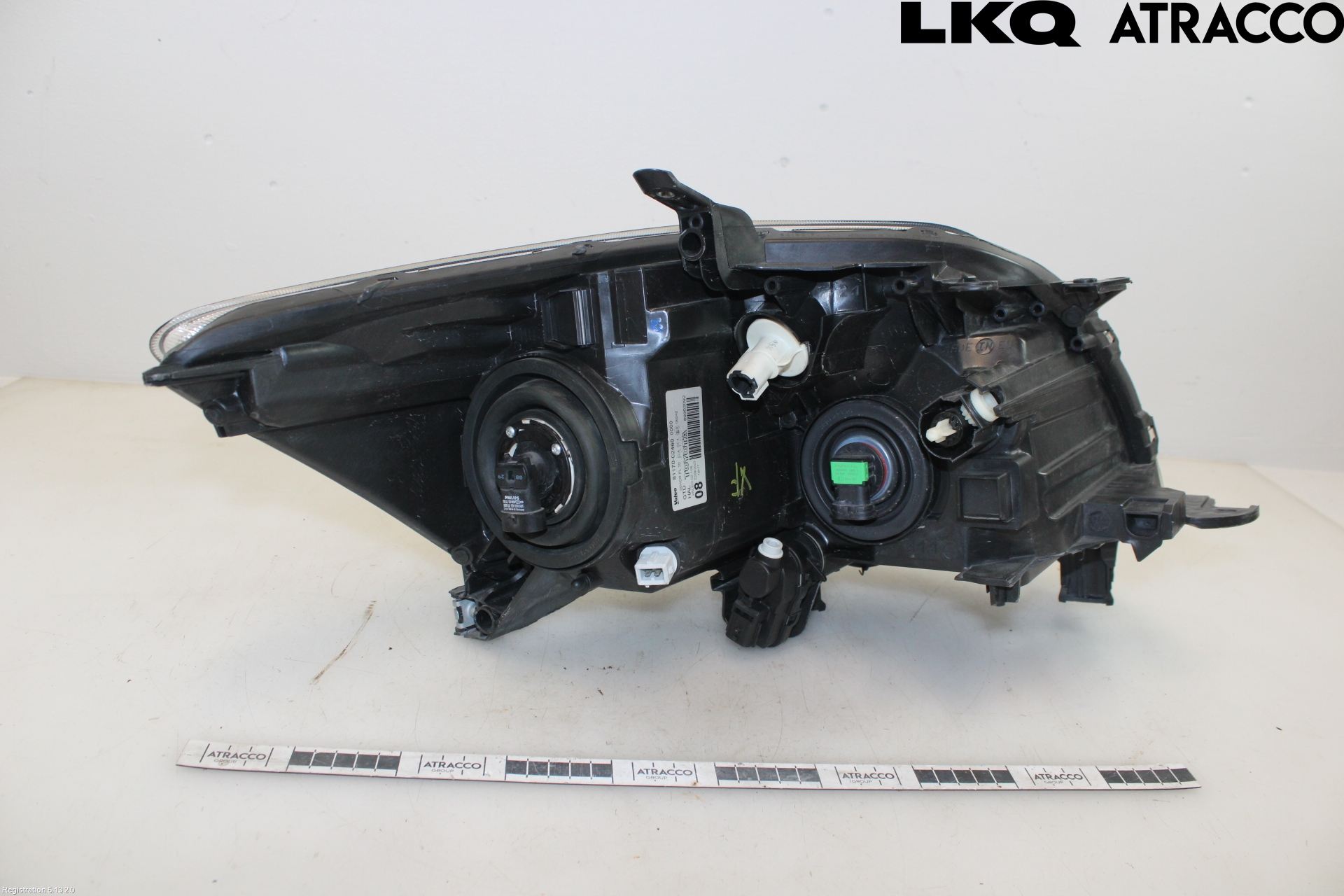 Toyota AURIS 10-12 Strålkastare Vänster