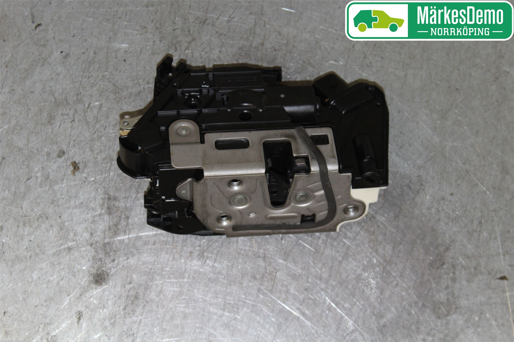 Volkswagen VW UP! / E-UP! Låskista-Dörrlås