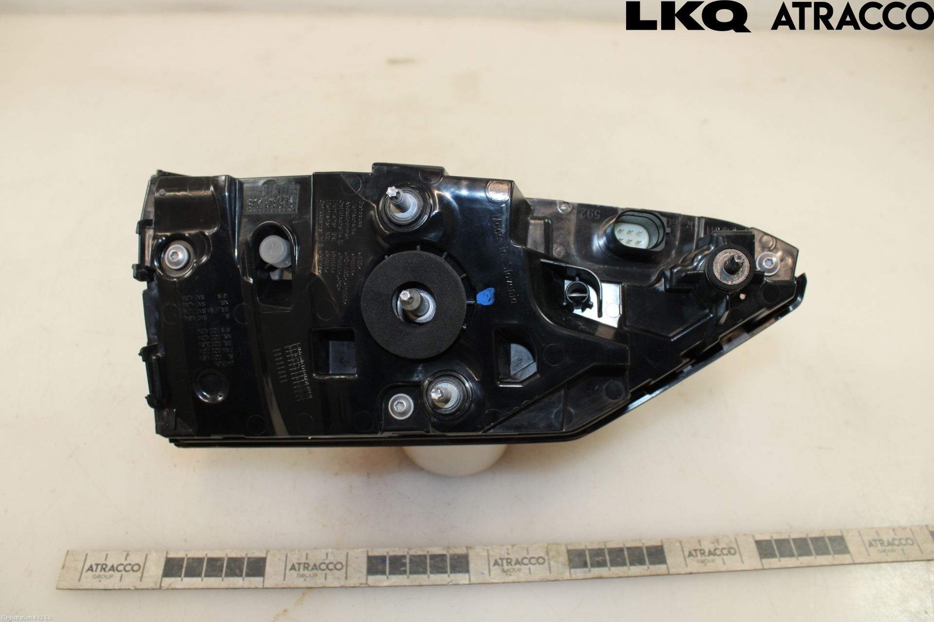 Audi A6 F2/C8 19- Bakljus Lucka Hö