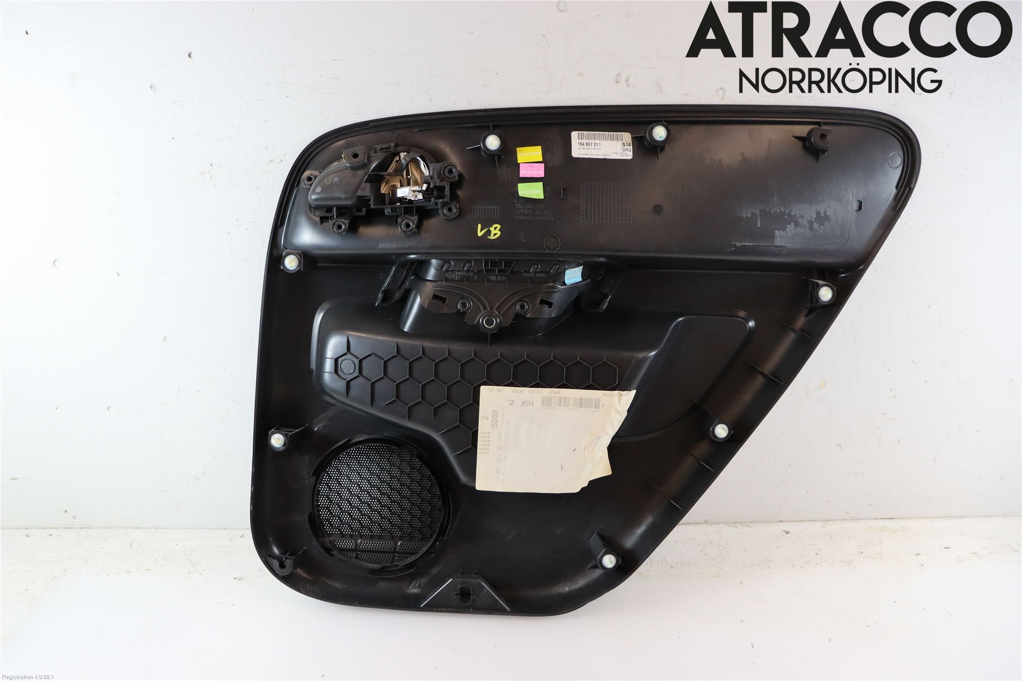 Volkswagen VW UP! / E-UP! Dörrklädsel Vä