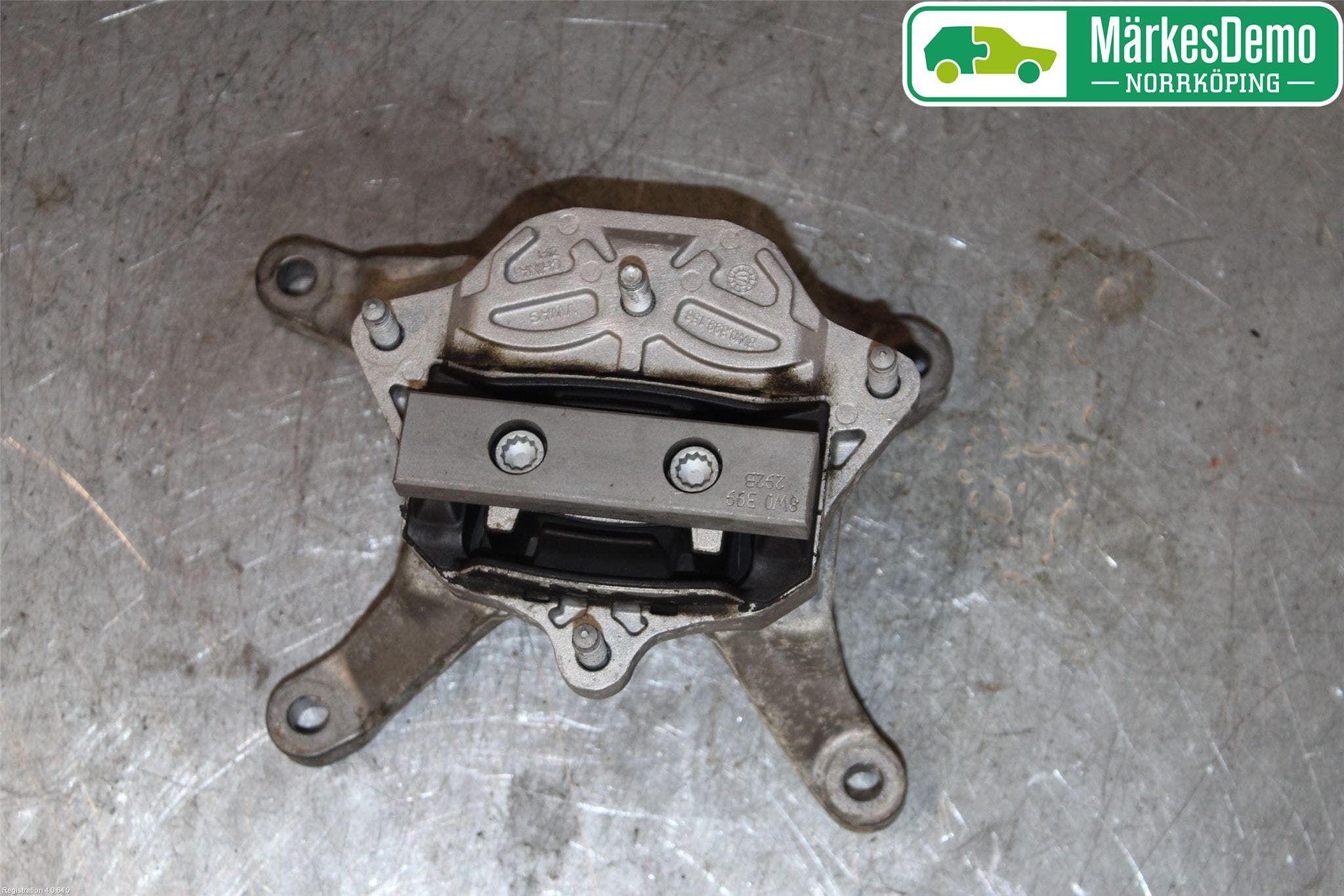 Audi A4/S4 B9 16-19 Växellådskudde