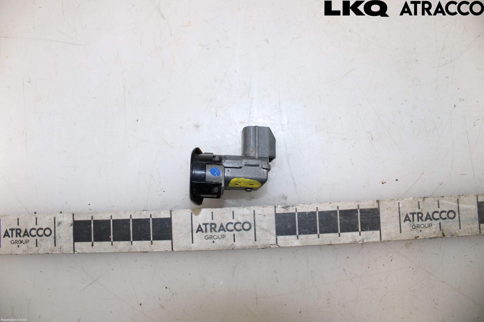 Mitsubishi OUTLANDER 07-12 Parkeringshjälp Backsensor