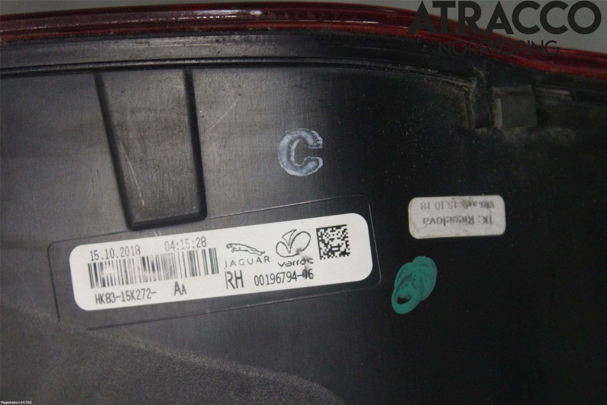 Jaguar F-PACE Bakljus Lucka Hö