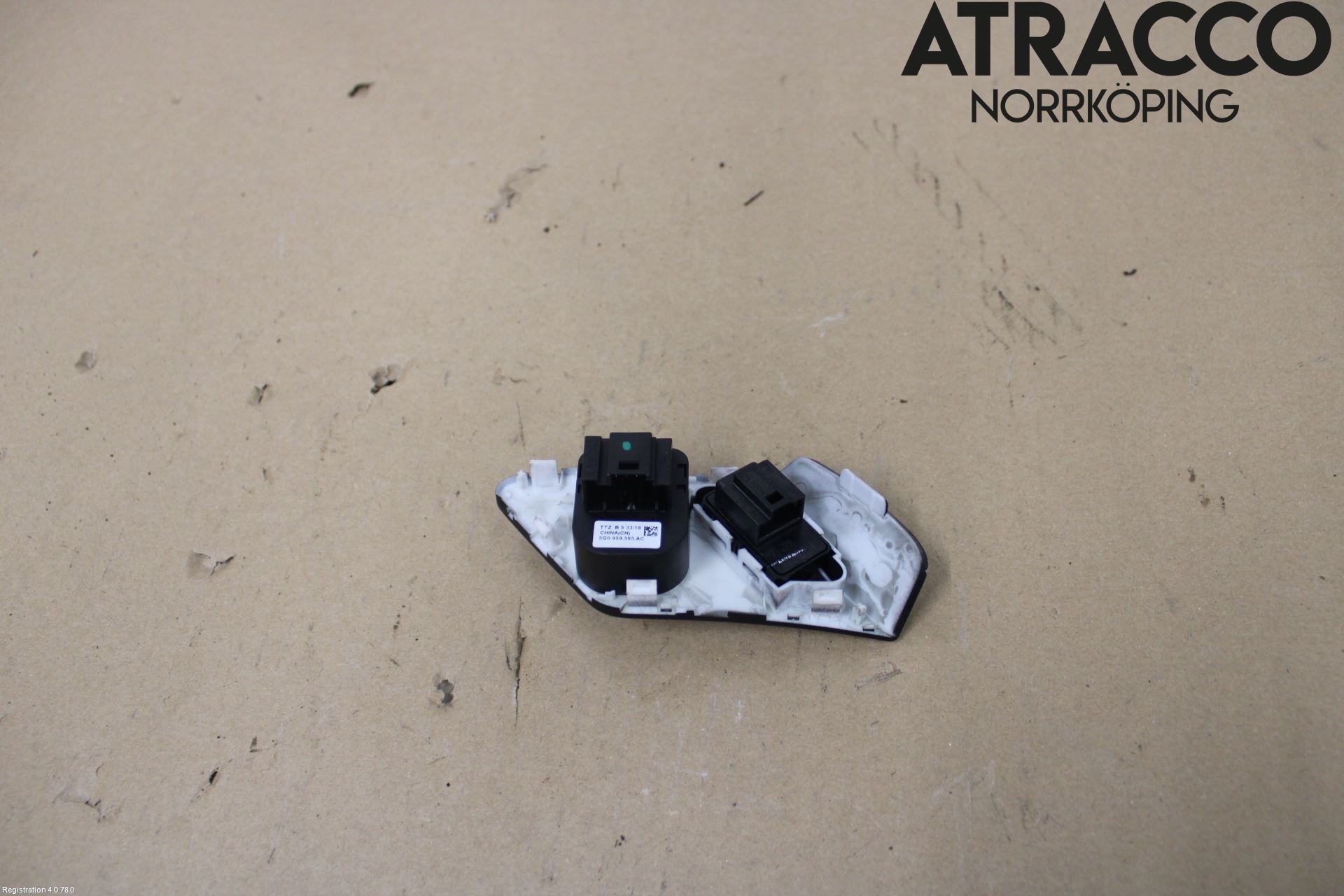 Volkswagen VW GOLF / E-GOLF VII 13-20 Strömställare Spegel