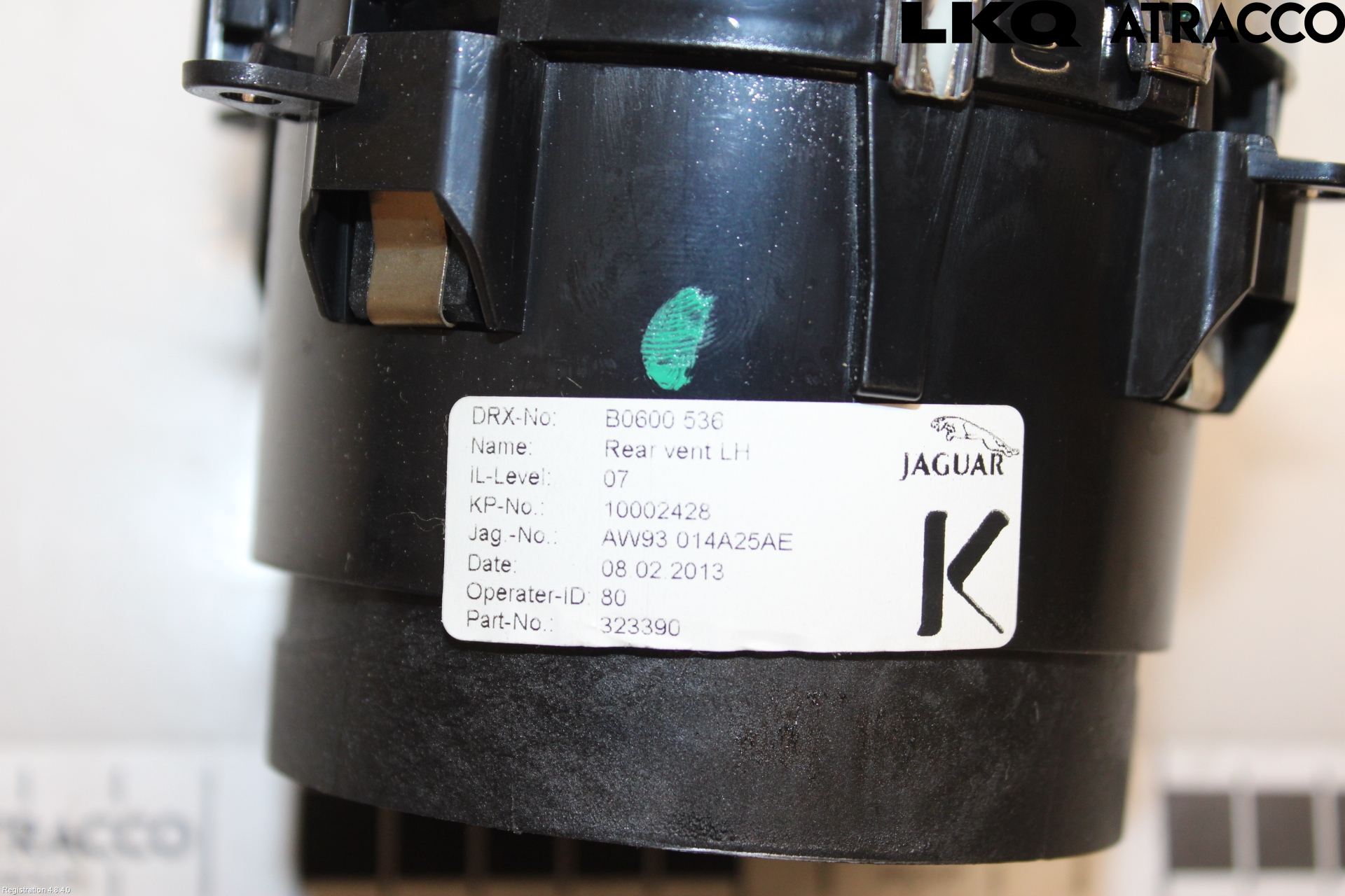 Jaguar XJ X351        10- Defrosterkanal-Munstycke