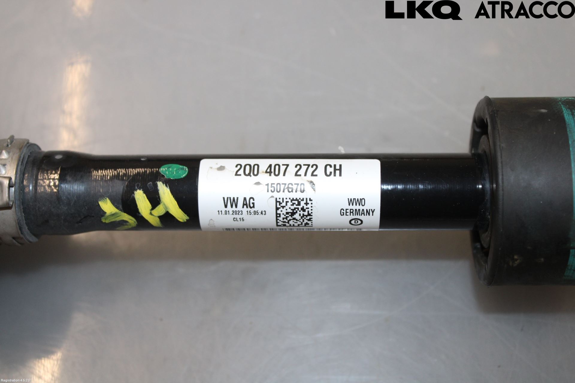 Volkswagen VW TAIGO 22- Drivaxel Fram Höger