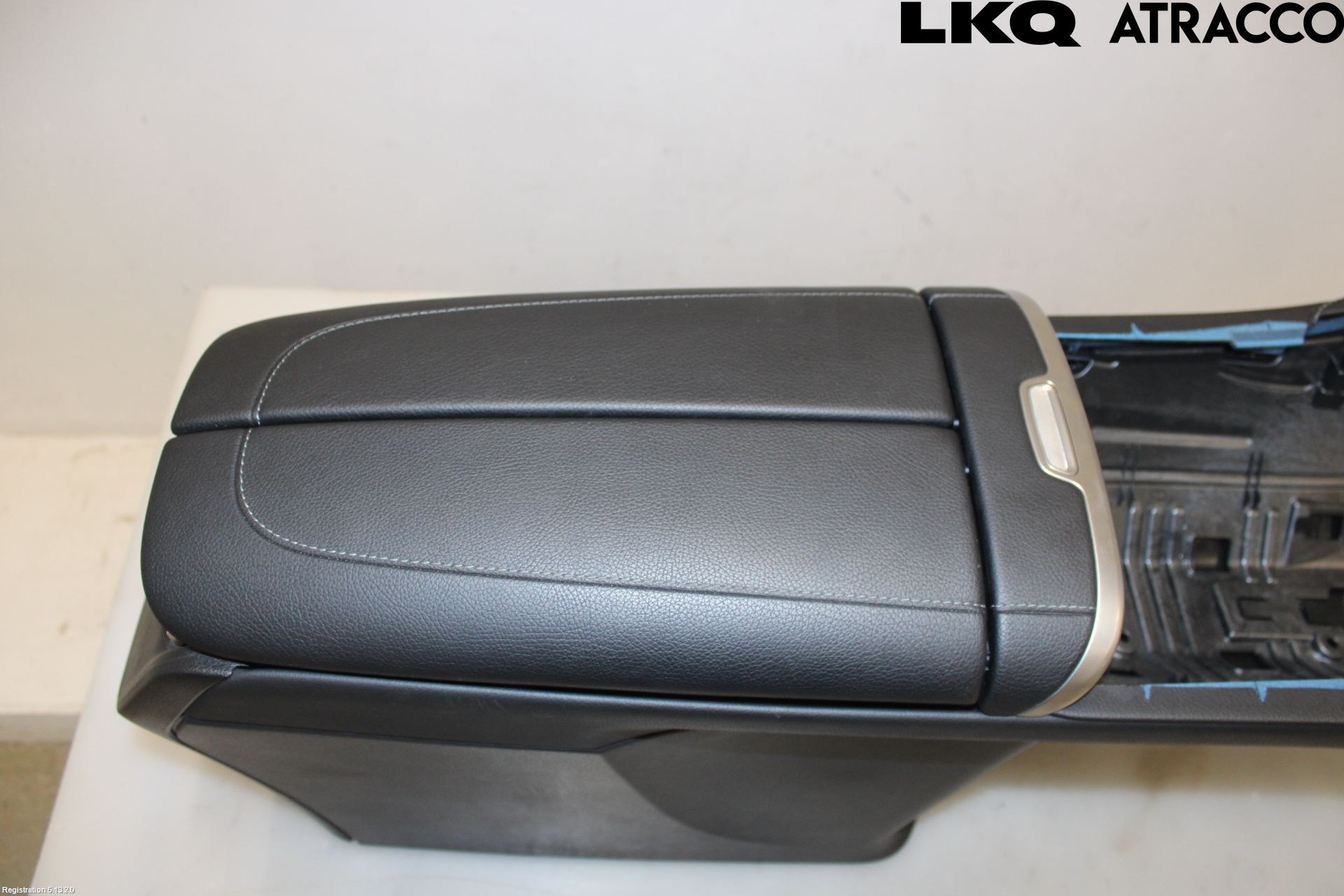 Mercedes-Benz MB EQE (V295) 22- Inr Tunnelfack