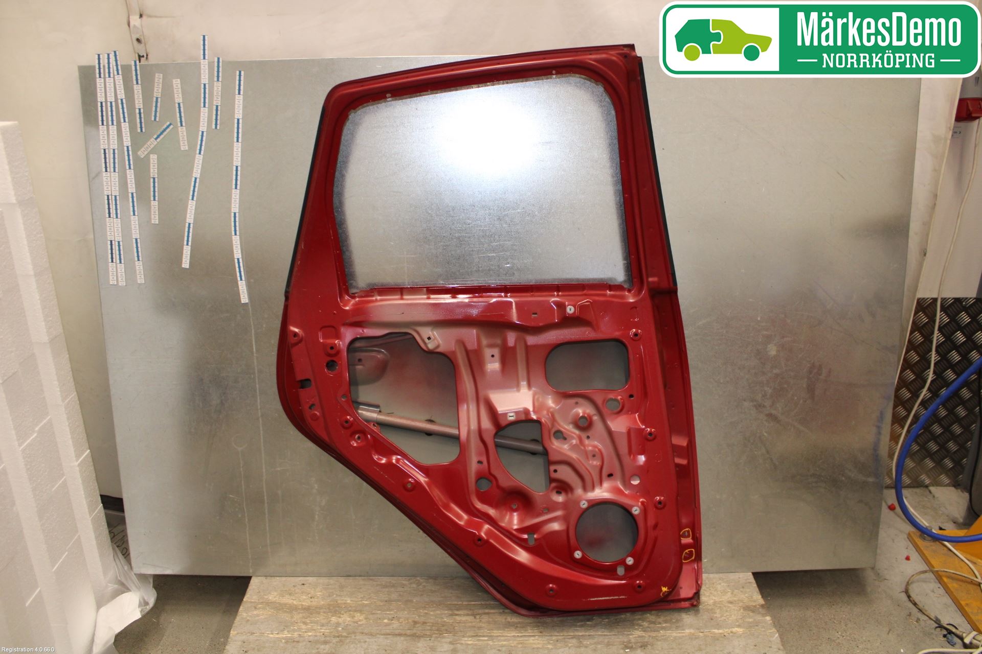 Mitsubishi COLT   04-08 Dörr Bak Vänster