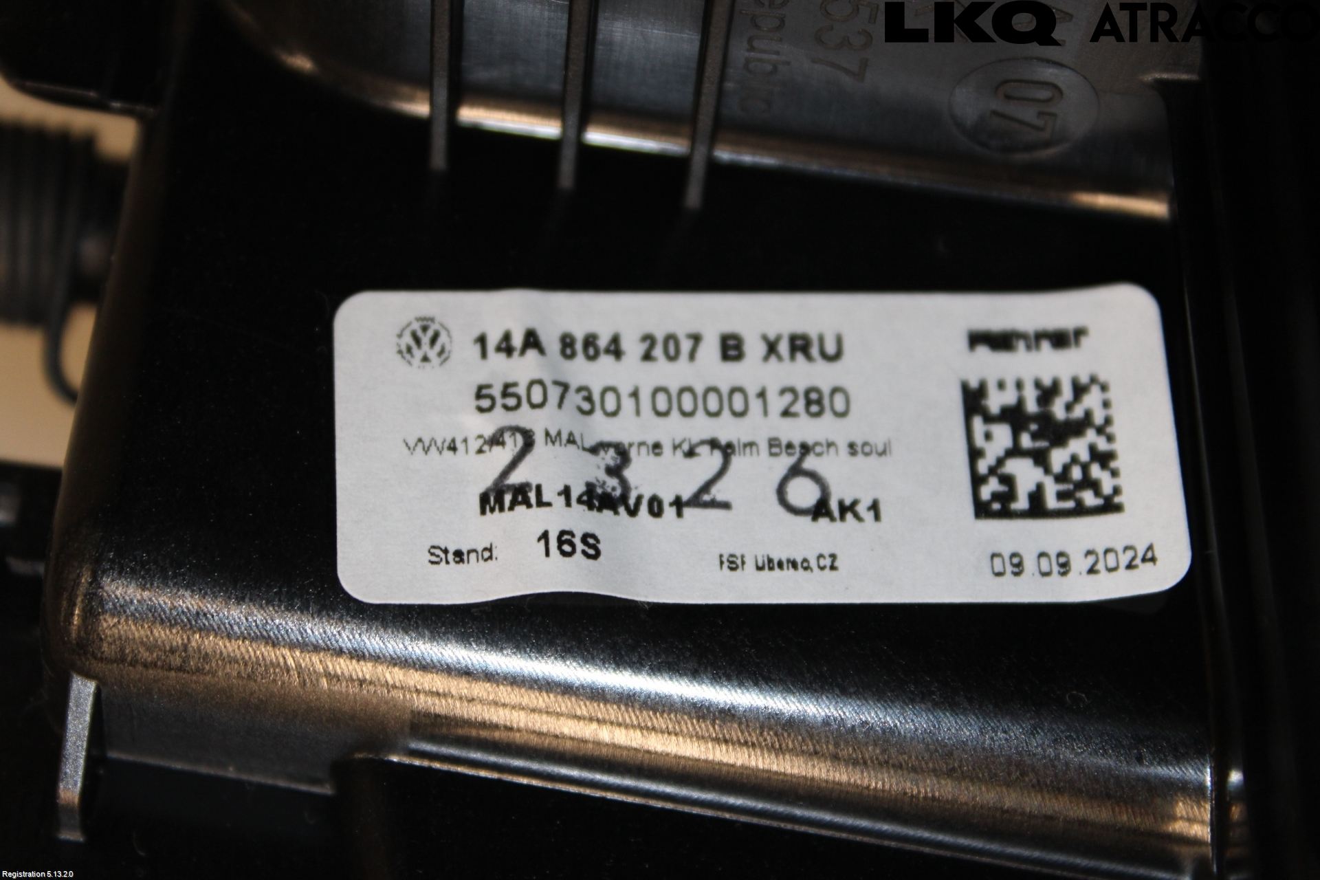 Volkswagen VW ID.7/TOURER 24- Inredning Armstöd