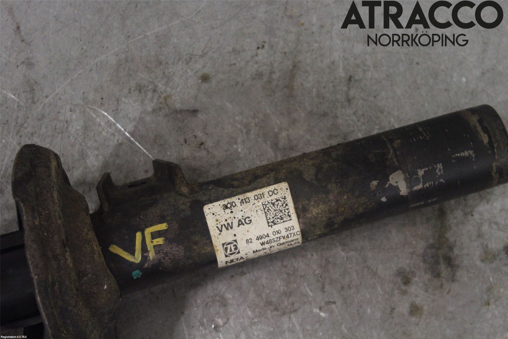 Volkswagen VW PASSAT 15-19 Fjäderben Fram Vänster