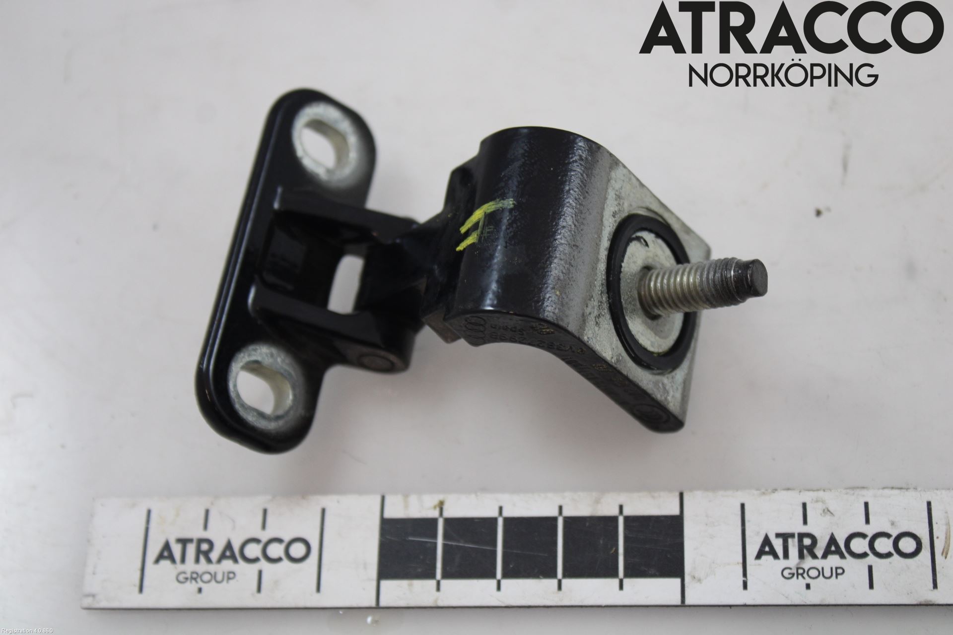 Audi A3/S3 8V 13-20 Bakluckegångjärn Hö