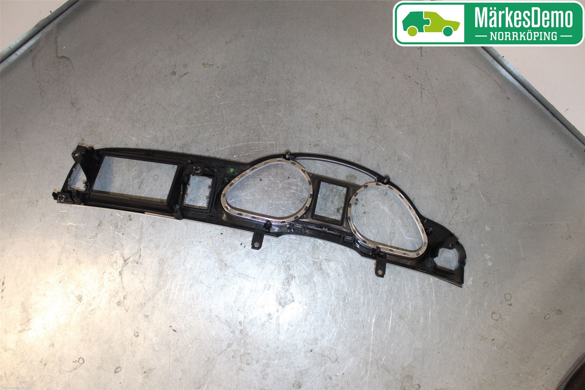 Audi A6/S6     05-11 Instrumentsarg