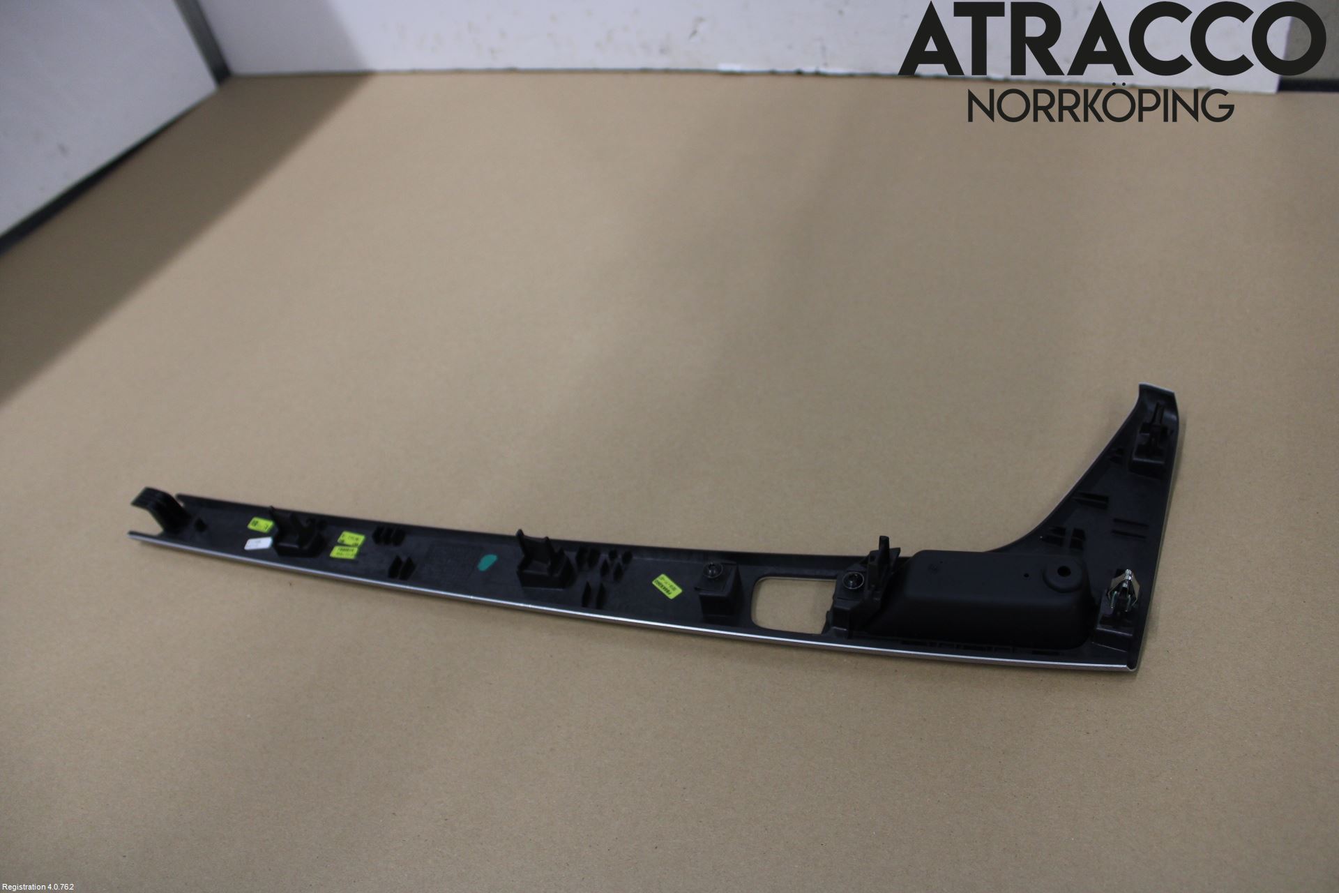 Audi A4/S4 B9 20- Instrumentbräda Inlägg-Dekorlist