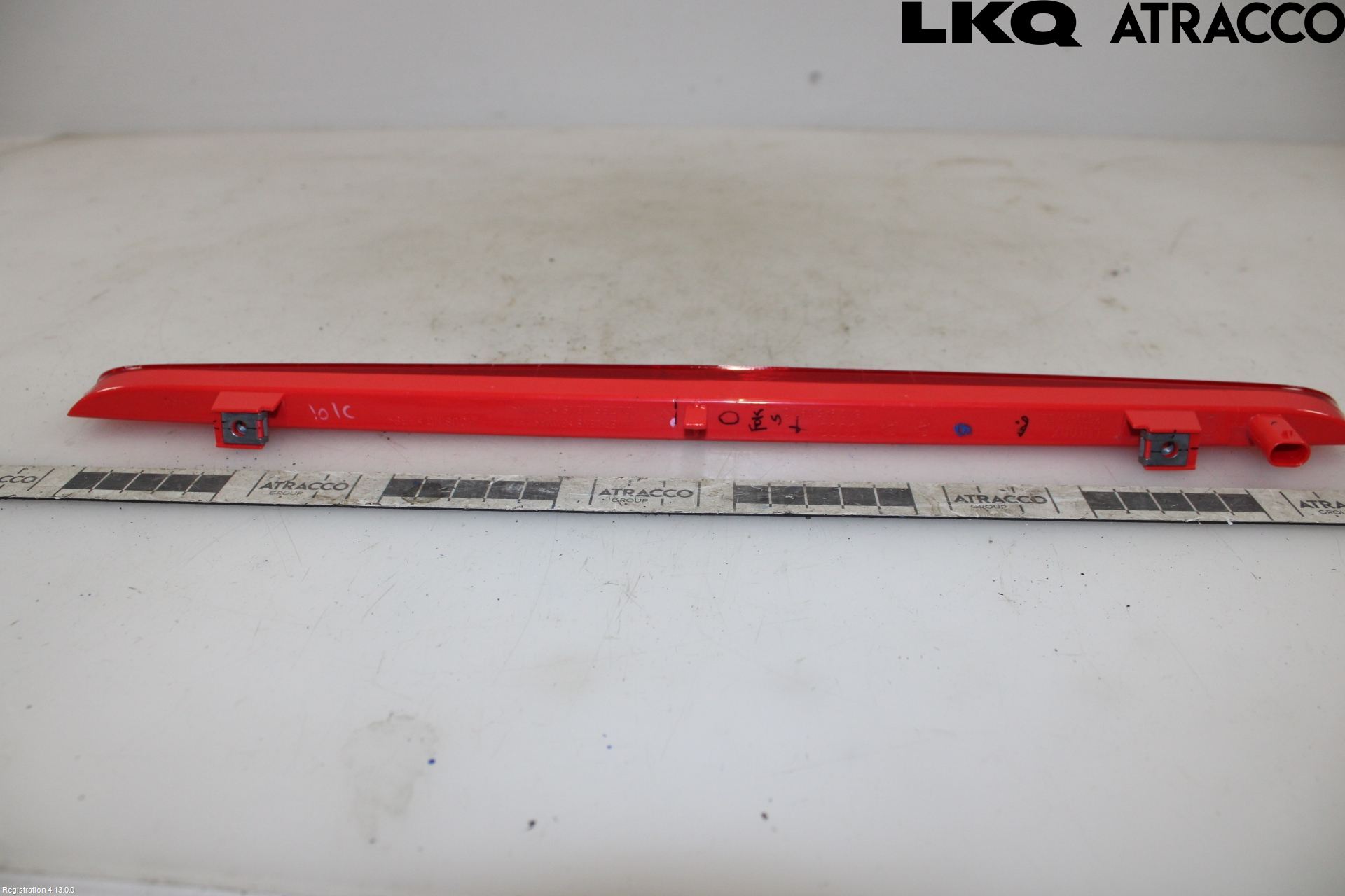 Audi Q2/SQ2 17- Bromsljus Bakruta