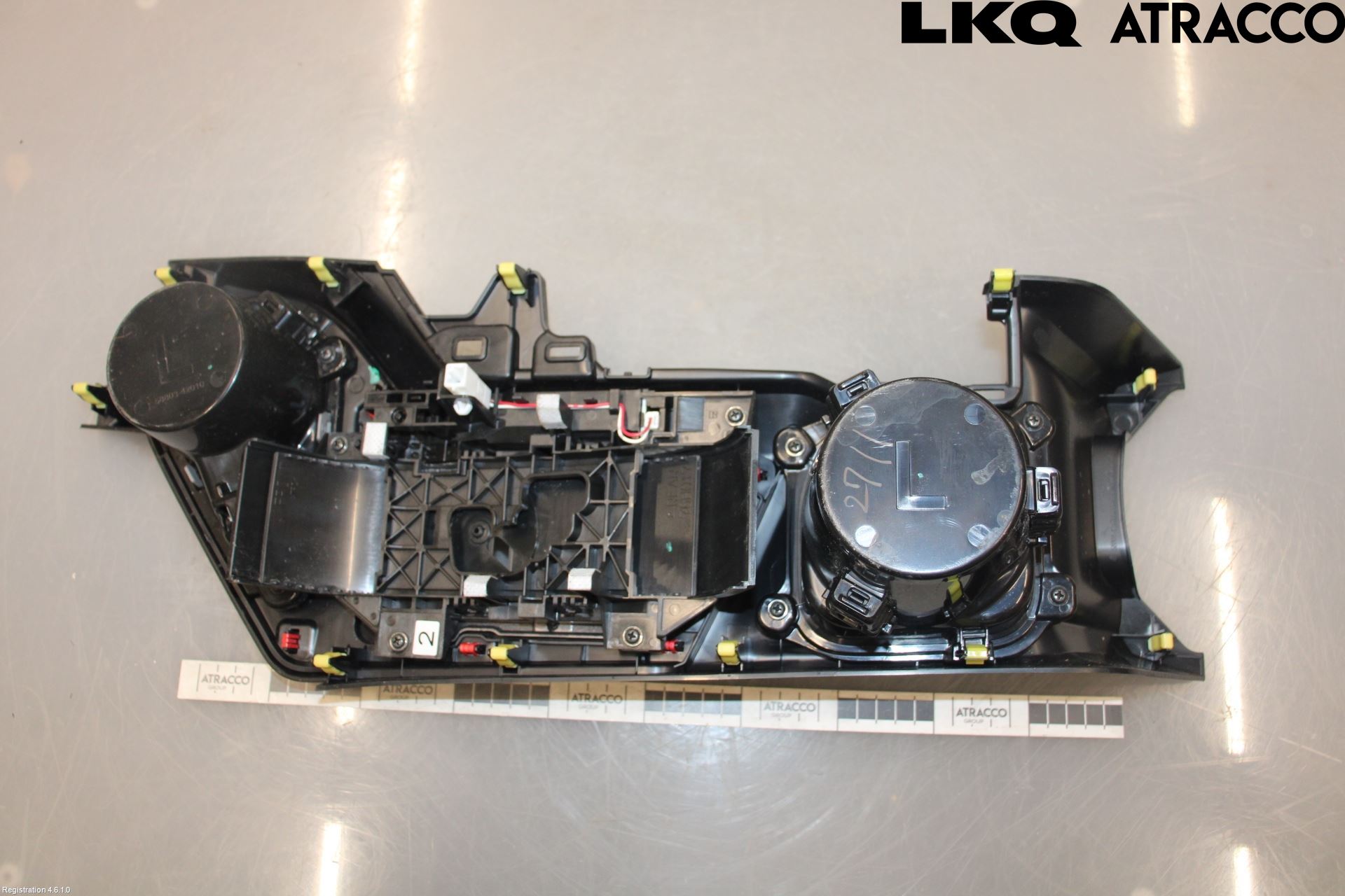 Toyota RAV4 13-18 Inredning Sarg Växelspak
