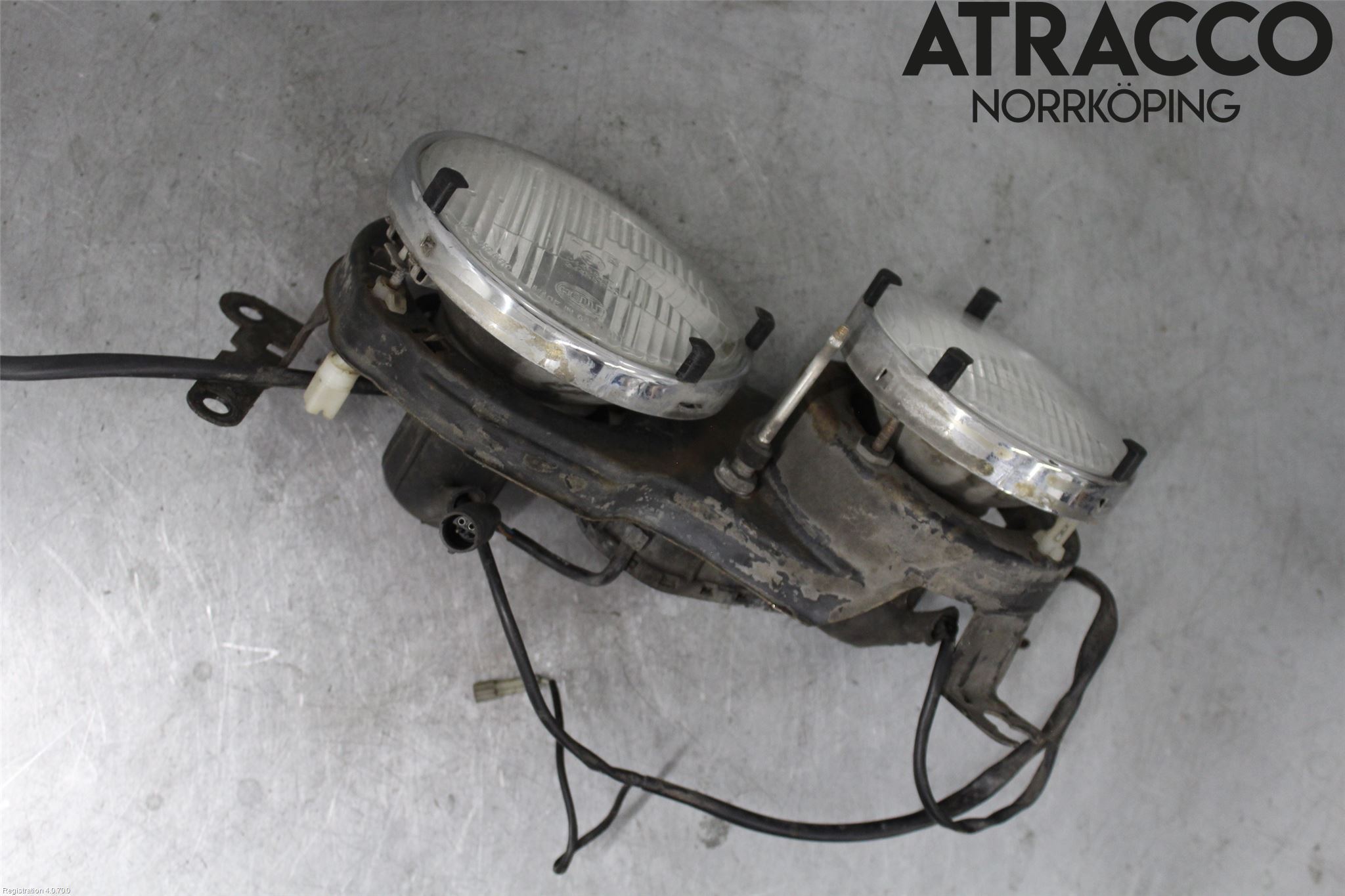 BMW 7 E23      77-86 Strålkastare Höger