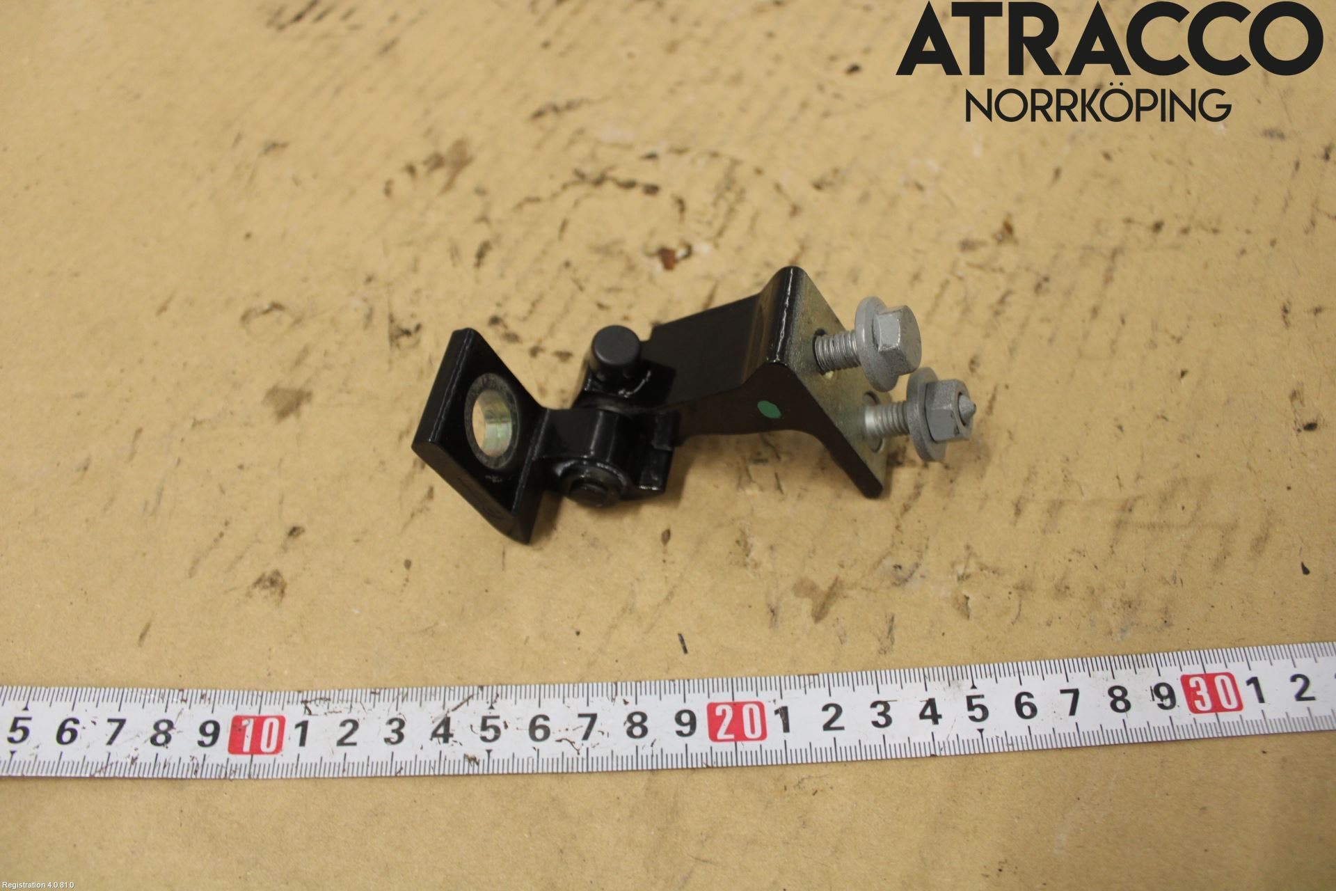 Audi A1 19- Dörrgångjärn