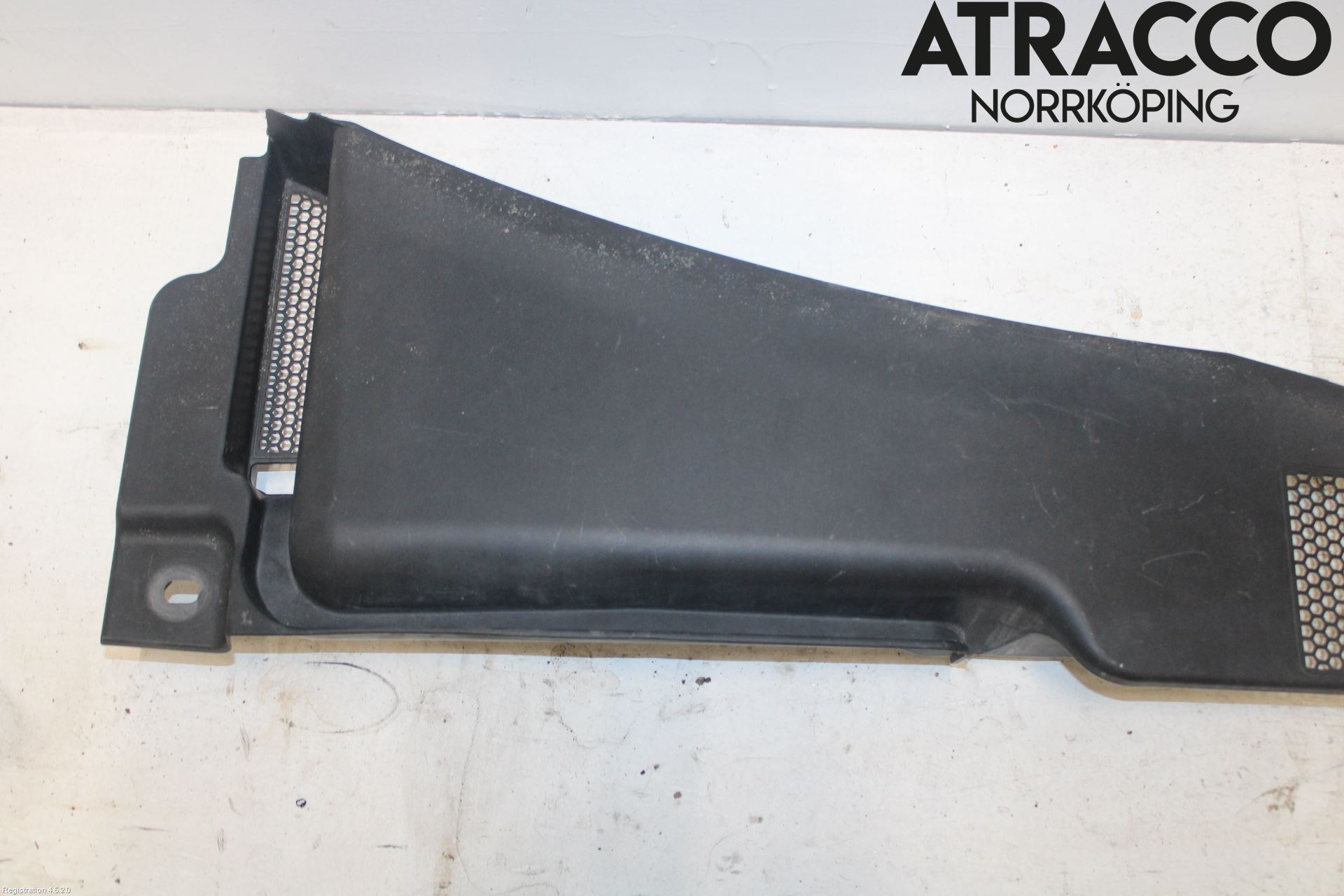 Audi A5 07-16 Torpedplåt-Torpedplast