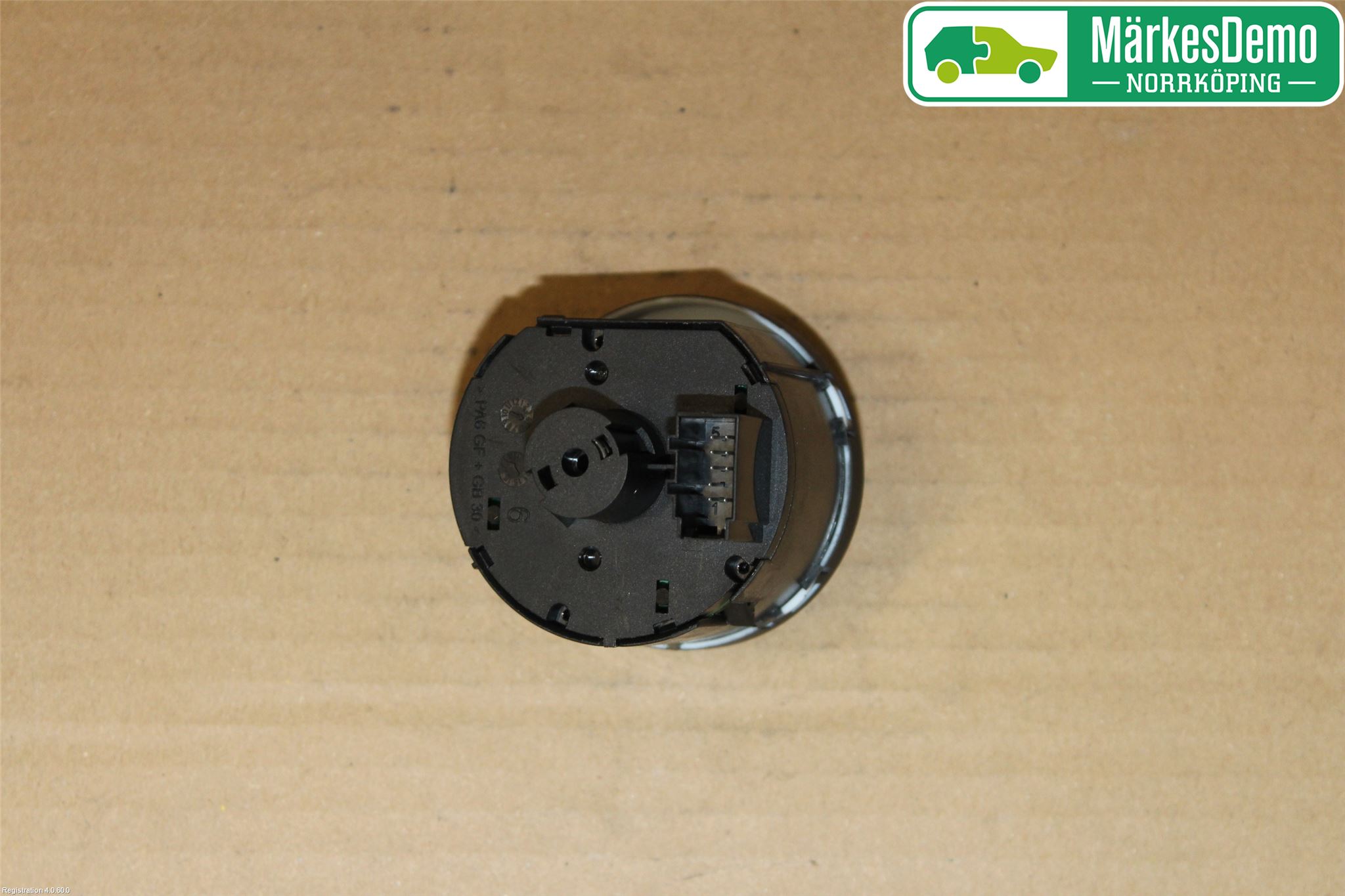 Skoda KAROQ 18- Strömställare Ljus