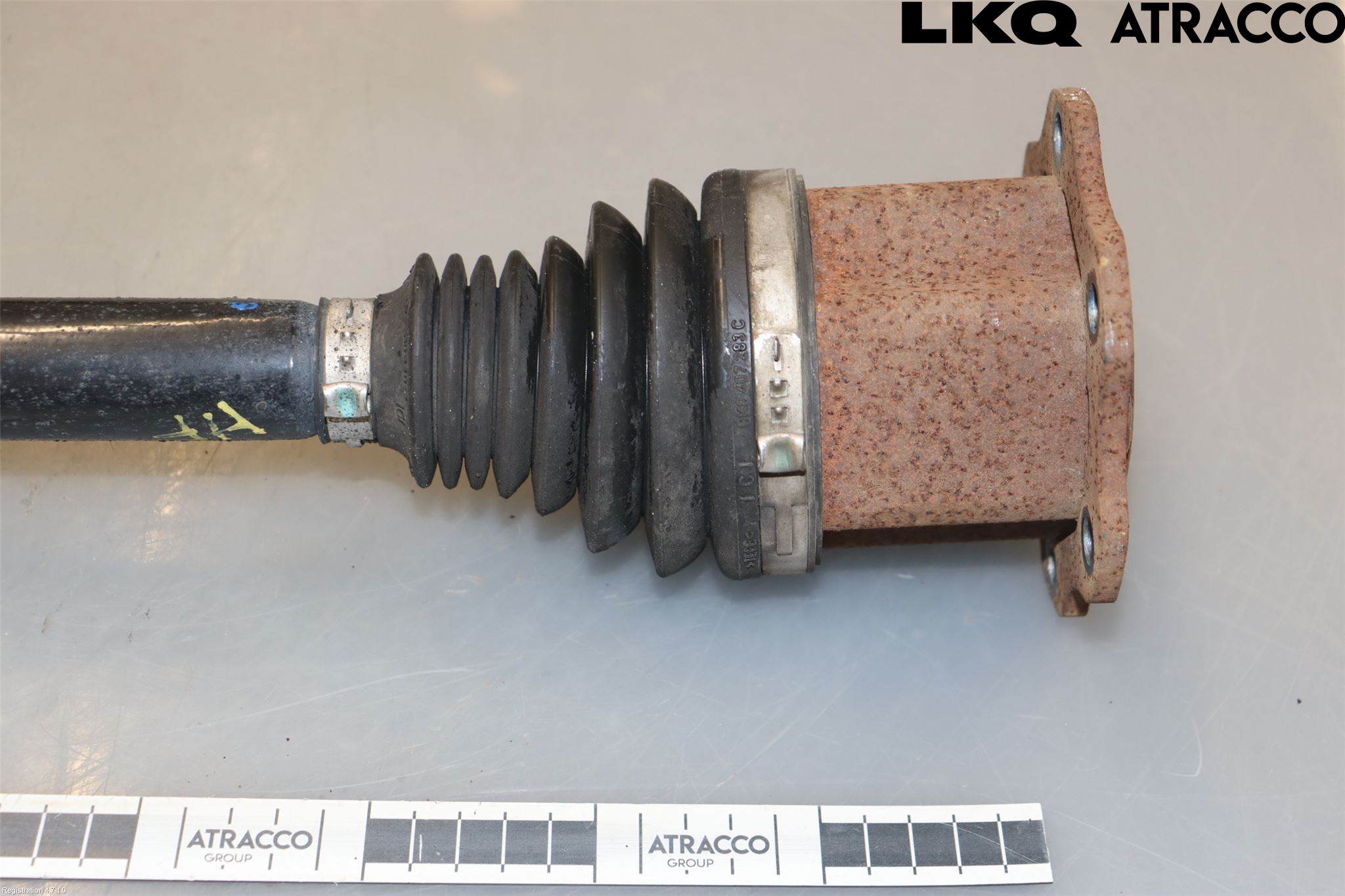 Audi Q5 09-16 Drivaxel Fram Höger