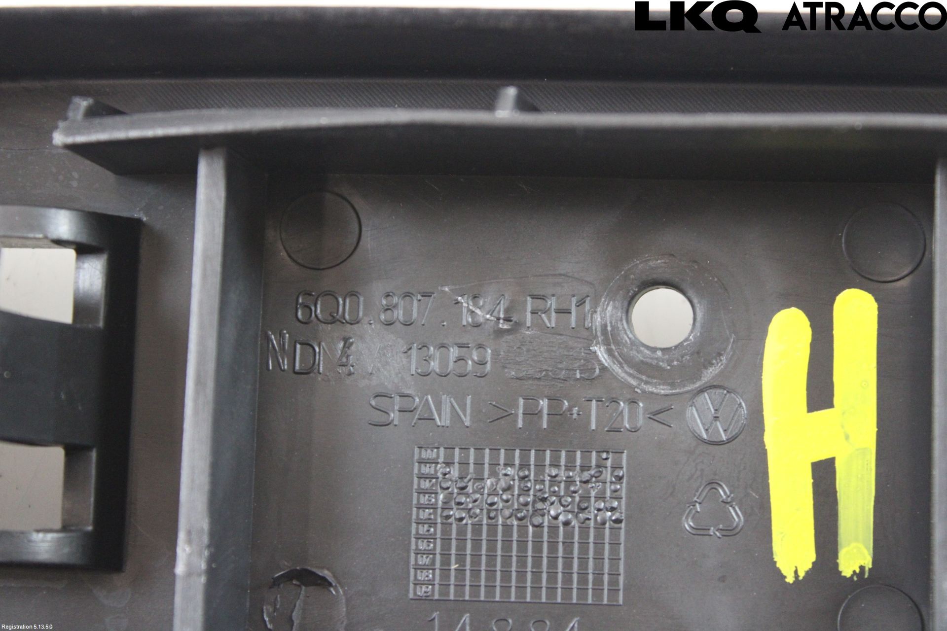 Volkswagen VW POLO 02-05 Stötfångarfäste Fram Hö