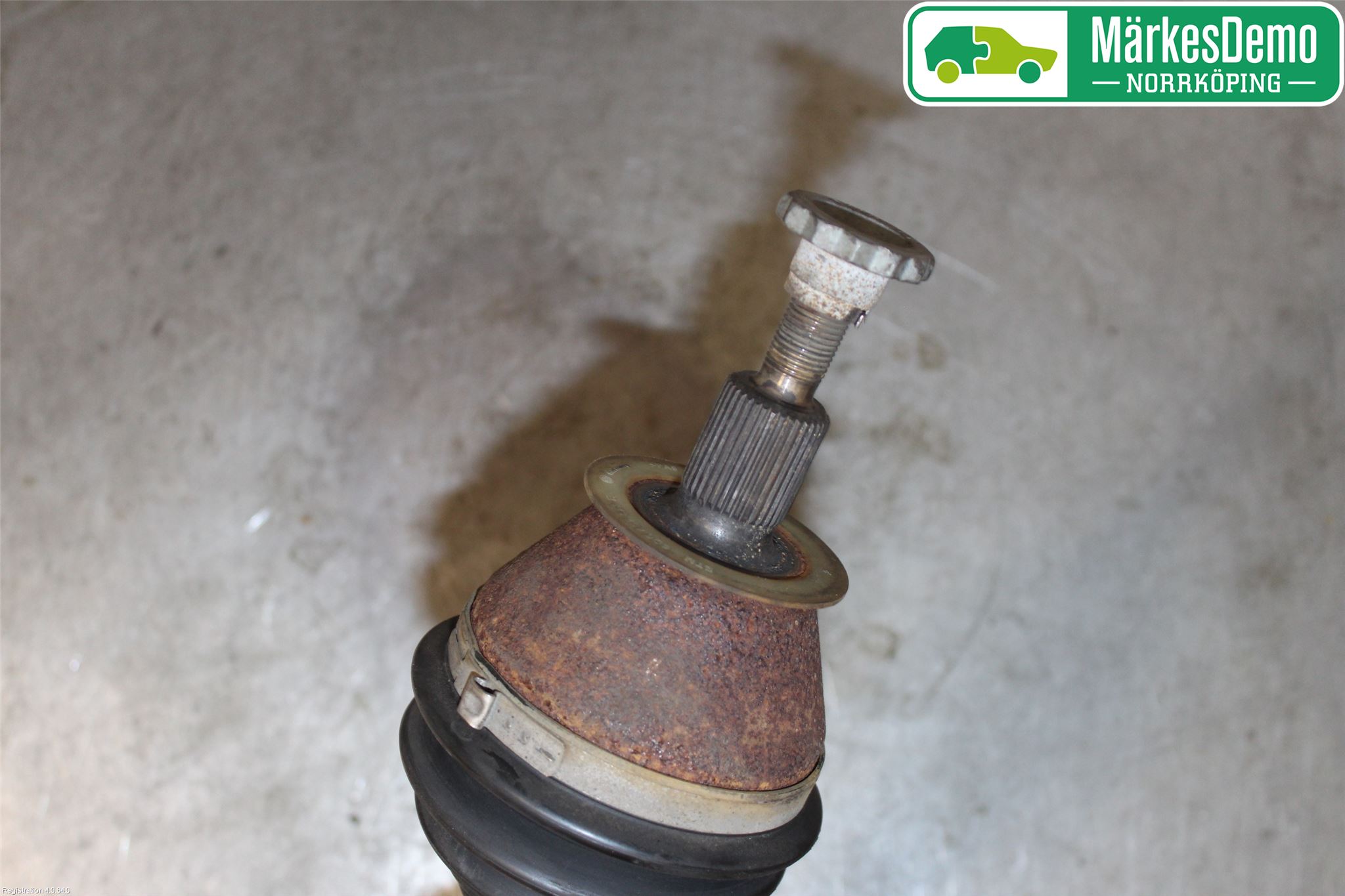 Skoda FABIA 15-21 Drivaxel Fram Vänster