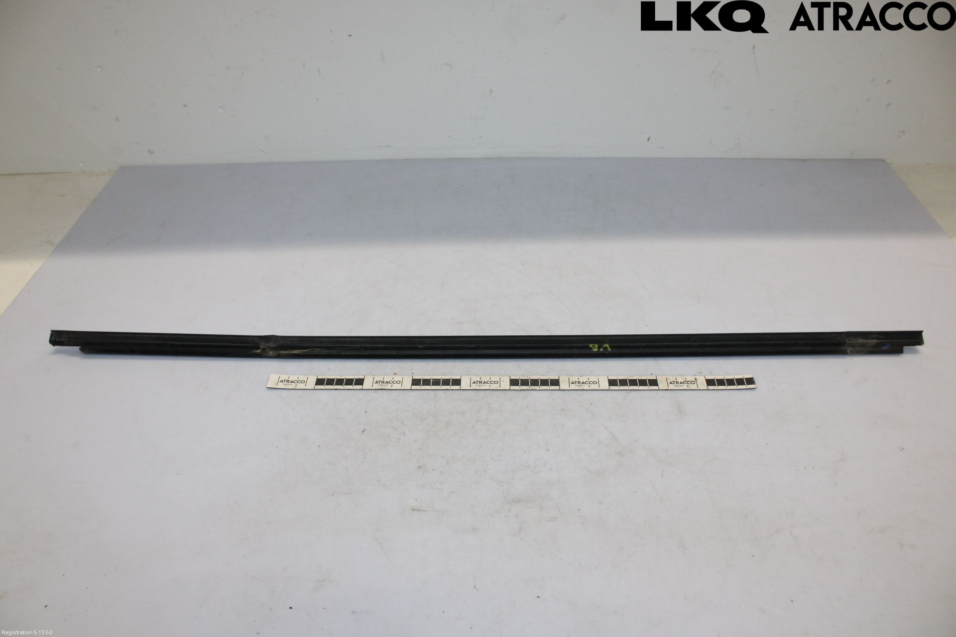 Volkswagen VW TIGUAN 16-24 Dörr Dekorlist Bak Vä