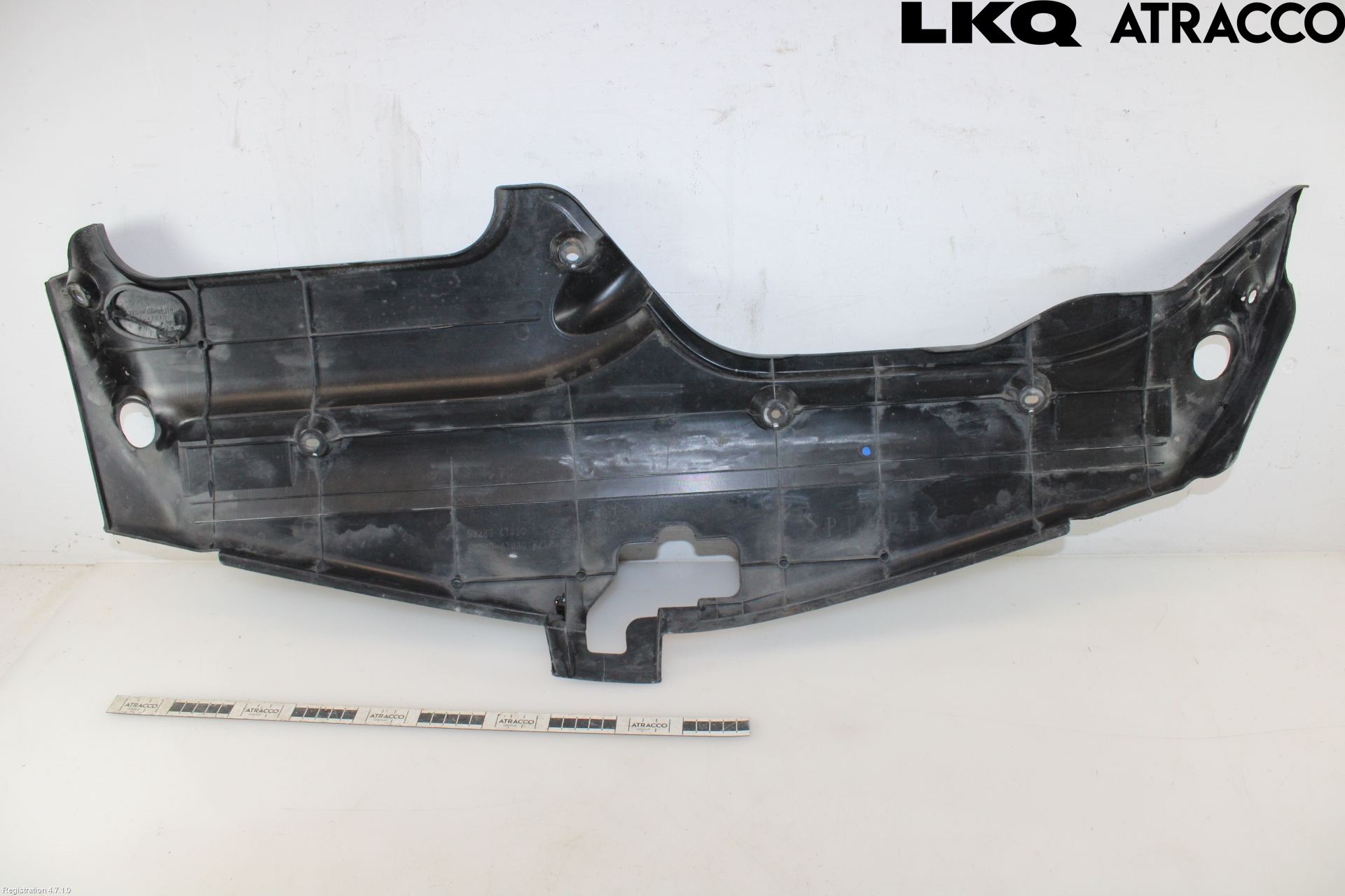 Toyota PRIUS NWH20 04-08 Täckplast Front