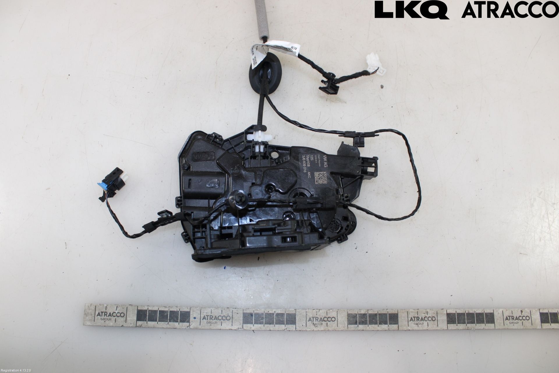 Volkswagen VW PASSAT 24- Låskista-Dörrlås