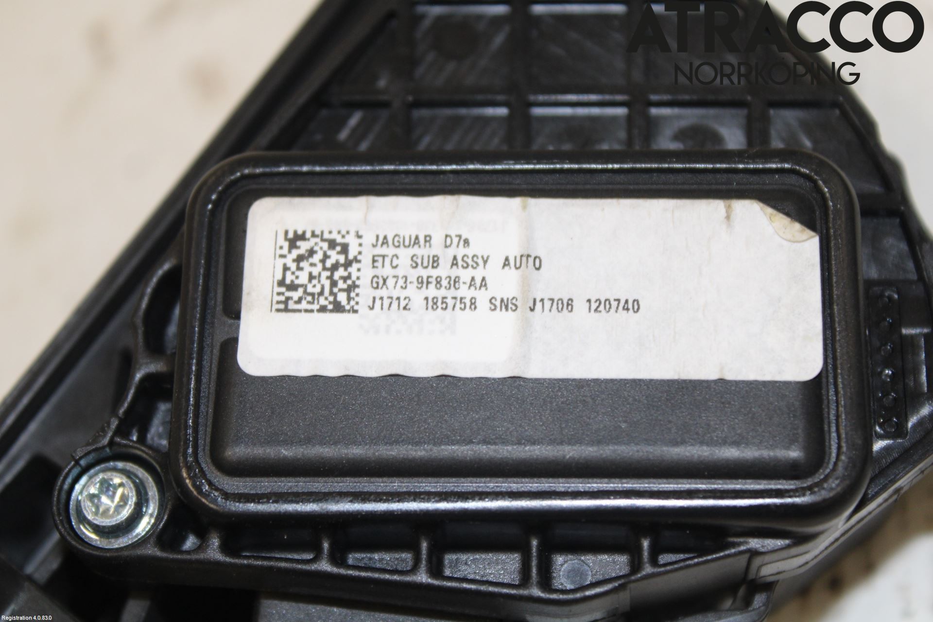 Jaguar XF (X260) 16-24 Gaspedal