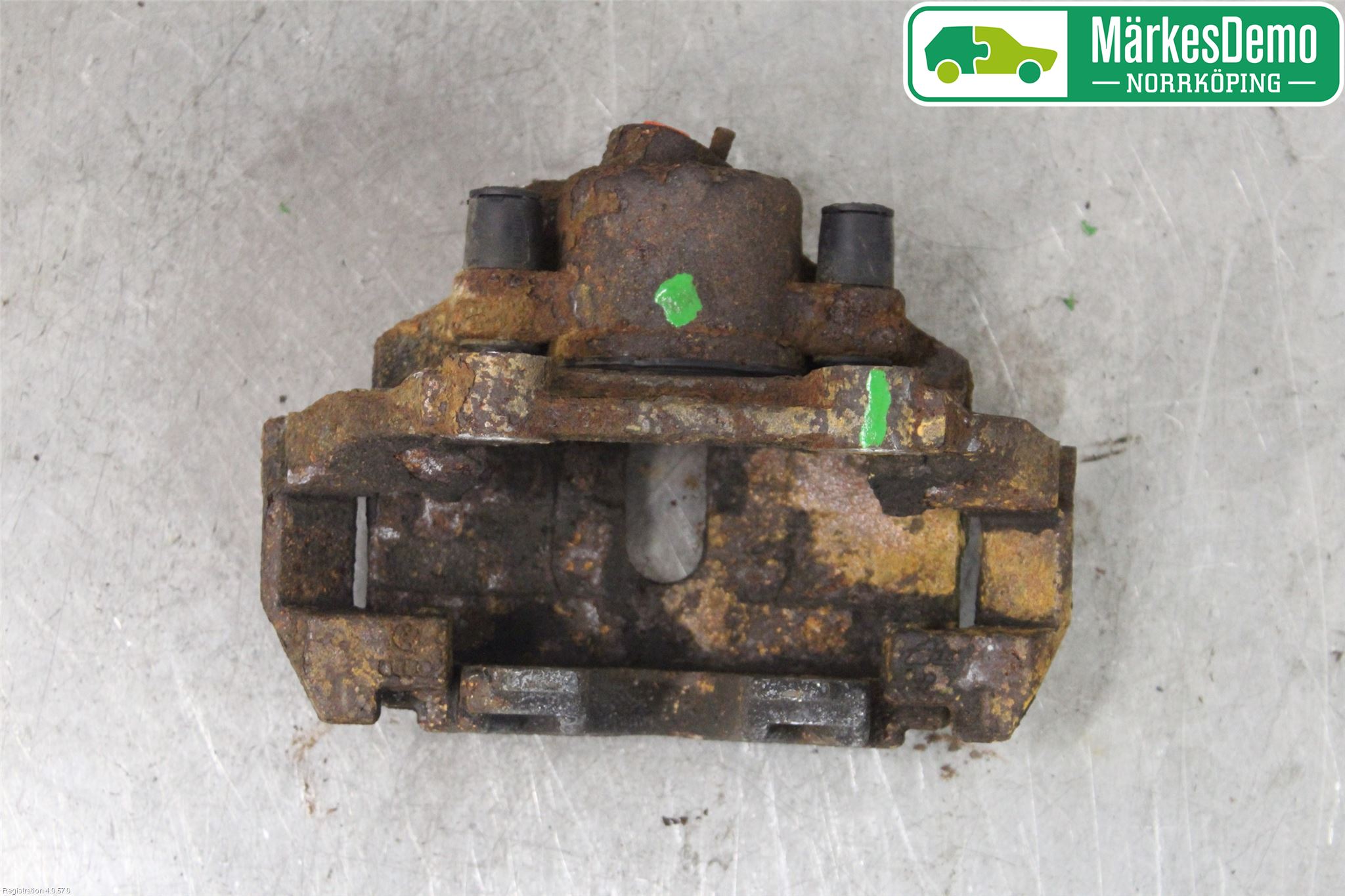 Skoda RAPID Bromsok Fram Vänster