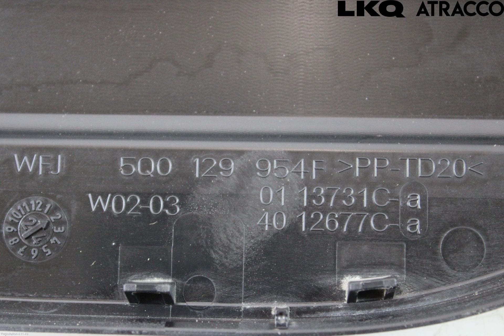 Volkswagen VW GOLF / E-GOLF VIII 20- Deflektor Plåt-Plast Kylning
