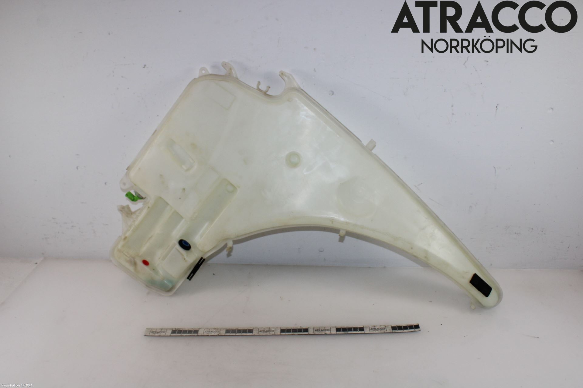 BMW 3 E90/91 SED/TOU 05-12 Spolartank Vindruta-Strål