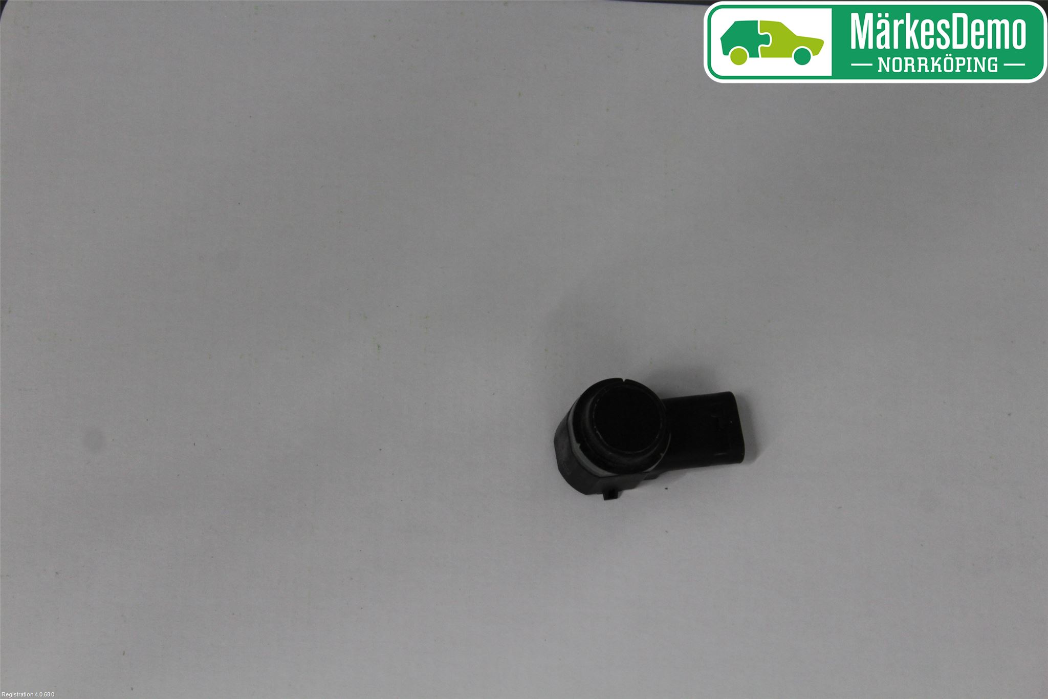 Jaguar XE (X760) 15-24 Parkeringshjälp Backsensor