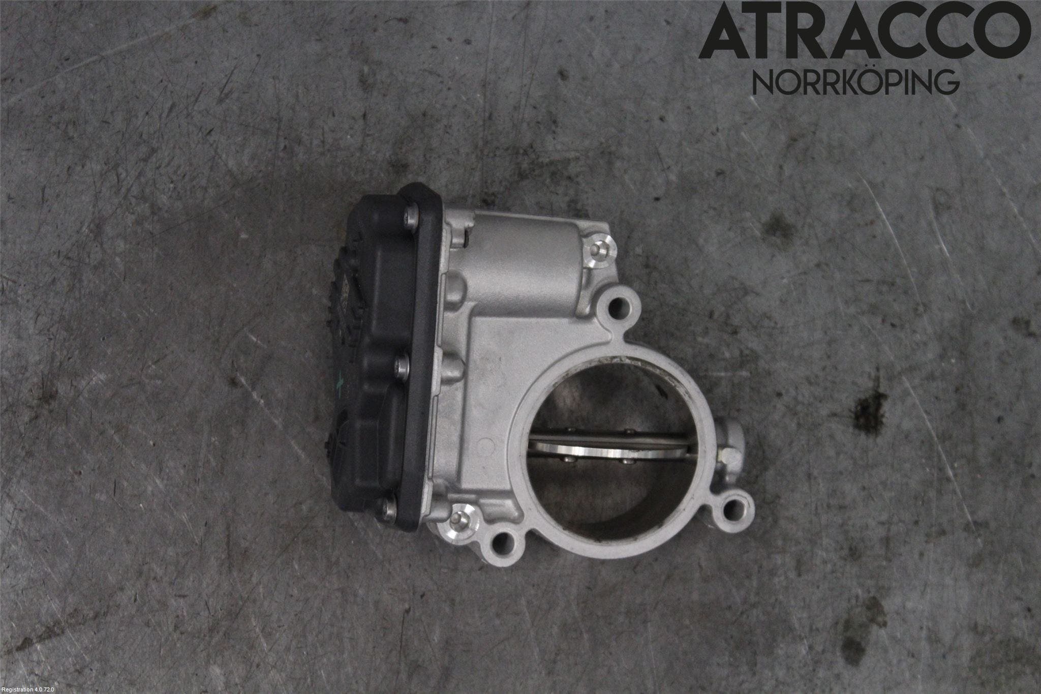 Mercedes-Benz MB C-KLASS (W205) 14-21 Injspjällhus