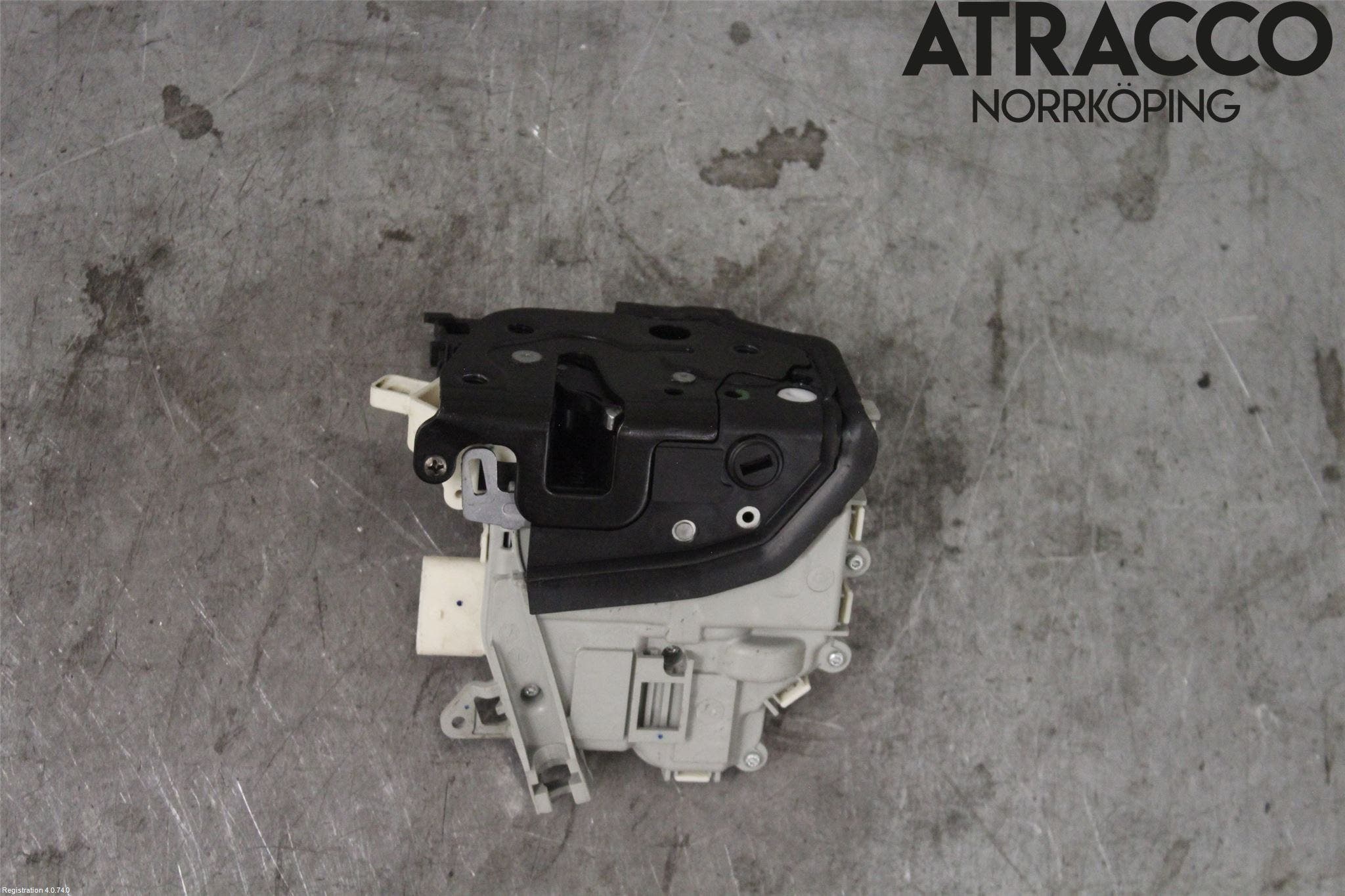 Audi A4 12-15 Låskista-Dörrlås